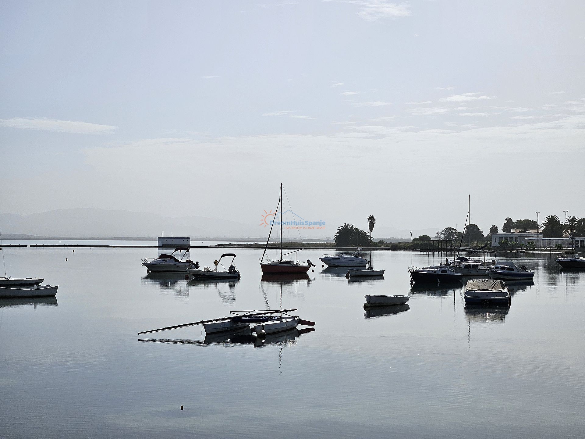 Chalet independiente en Los Alcázares - Obra nueva - DroomHuisSpanje