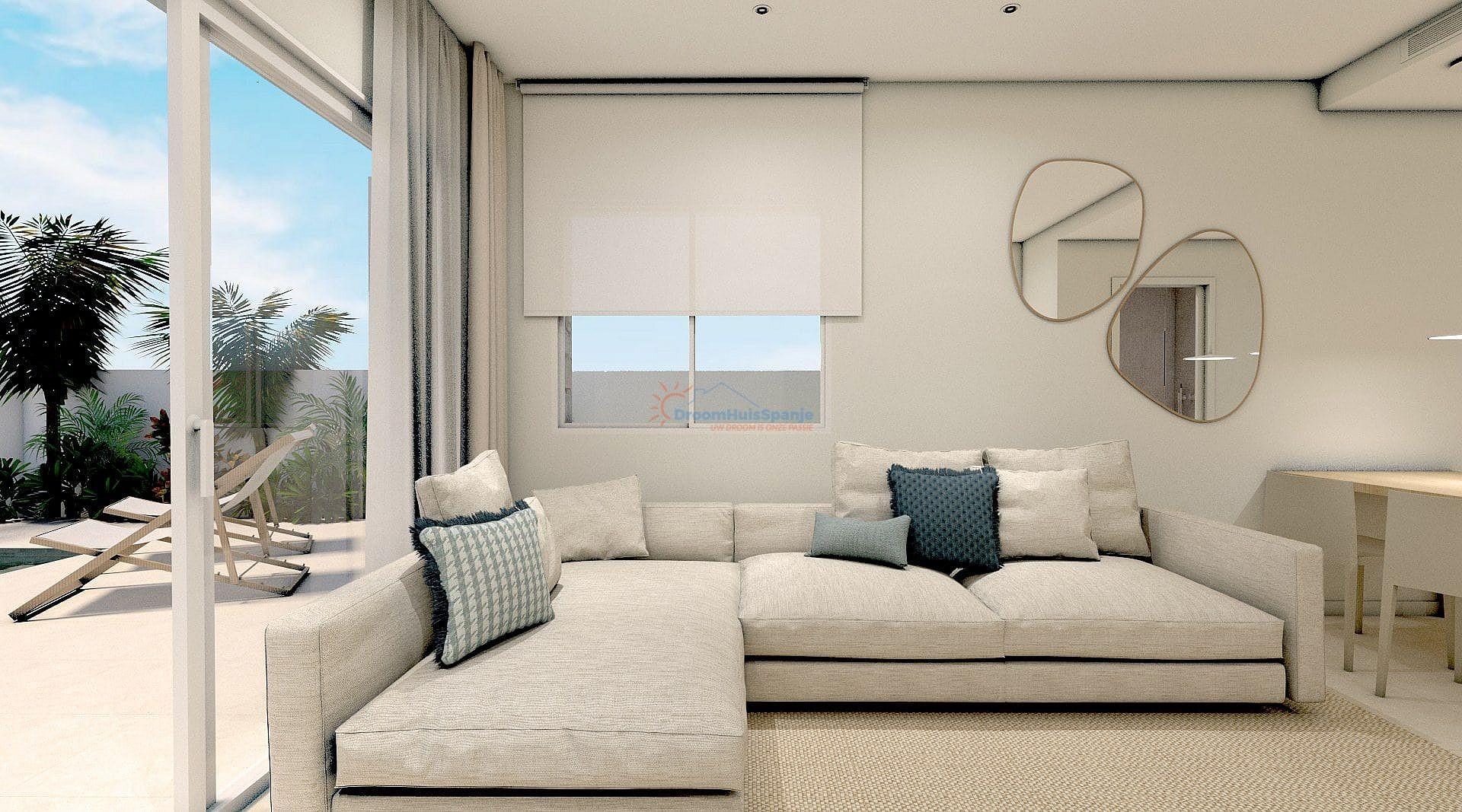 Geschakeld herenhuis te koop in Torre de la Horadada - DroomHuisSpanje