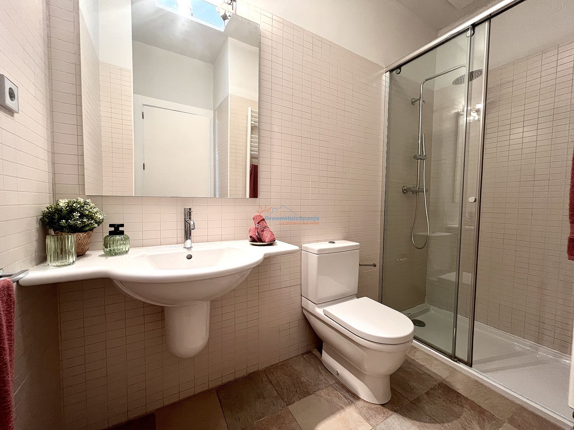 Chalet independiente en Peraleja Golf - Obra nueva - DroomHuisSpanje