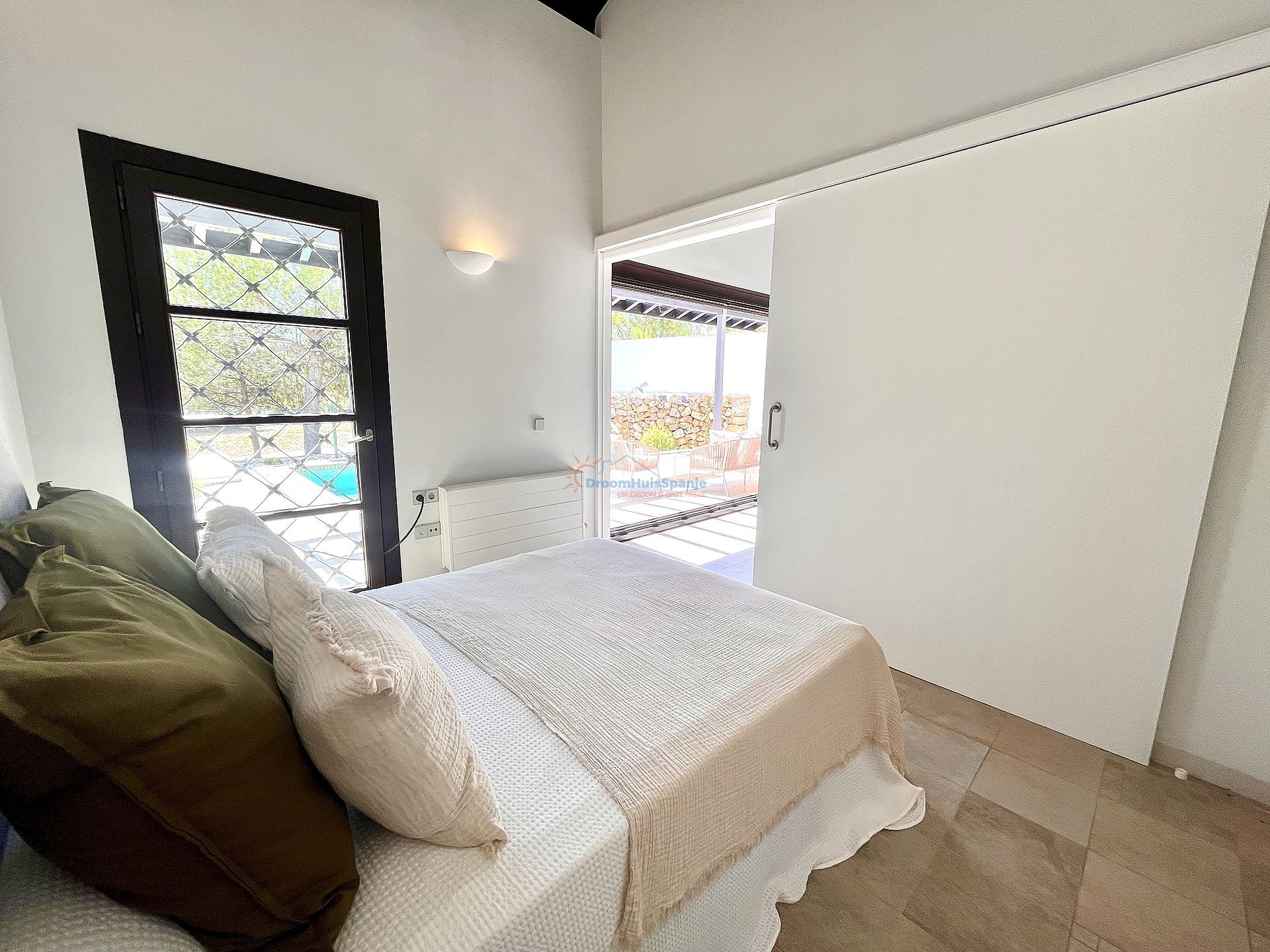 Chalet independiente en Peraleja Golf - Obra nueva - DroomHuisSpanje