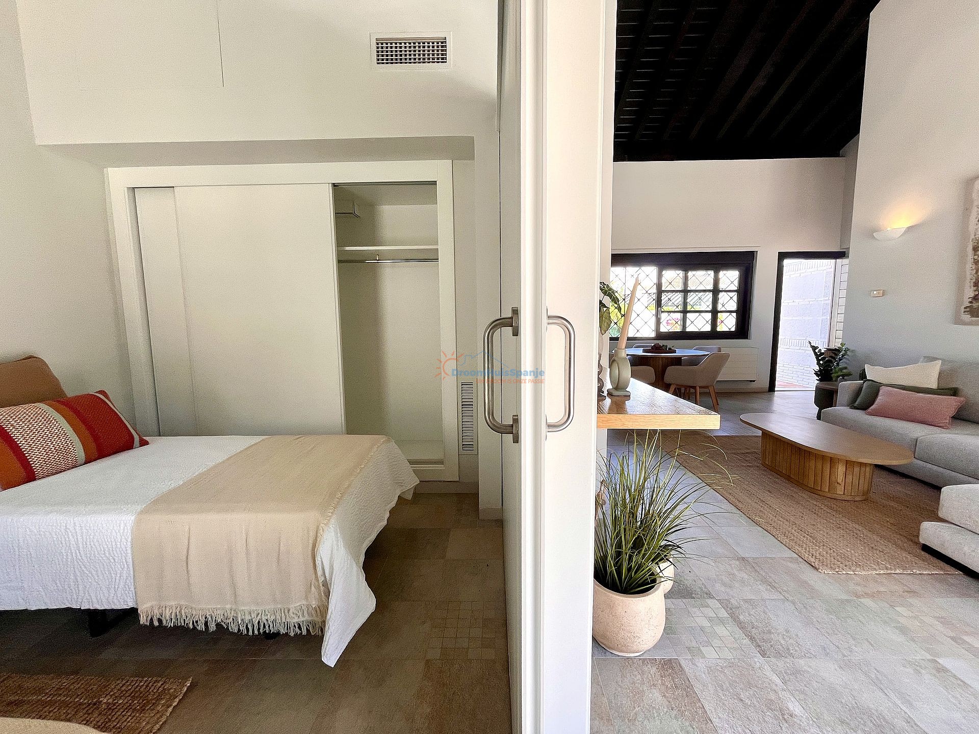 Chalet independiente en Peraleja Golf - Obra nueva - DroomHuisSpanje