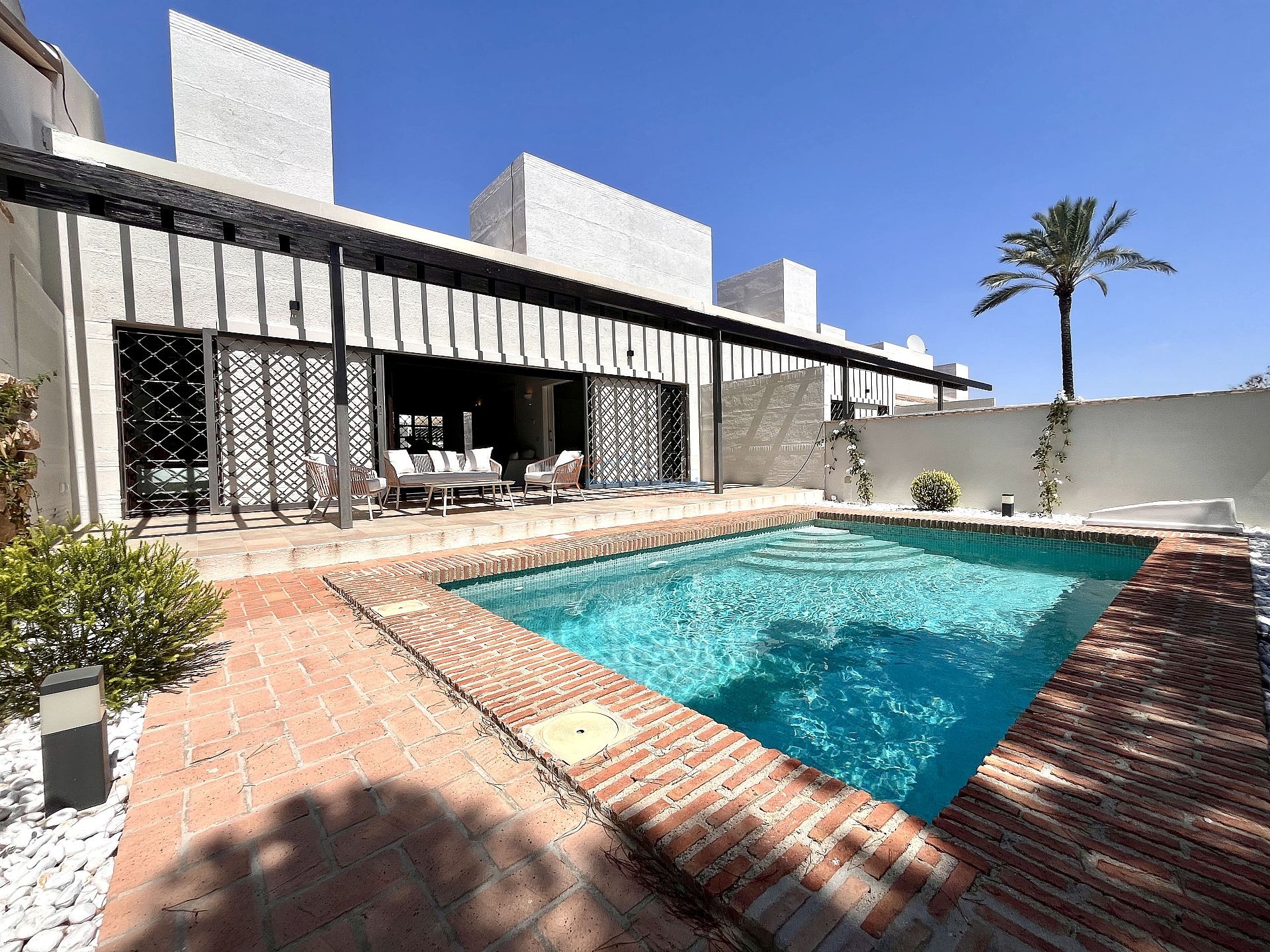 Chalet independiente en Peraleja Golf - Obra nueva - DroomHuisSpanje