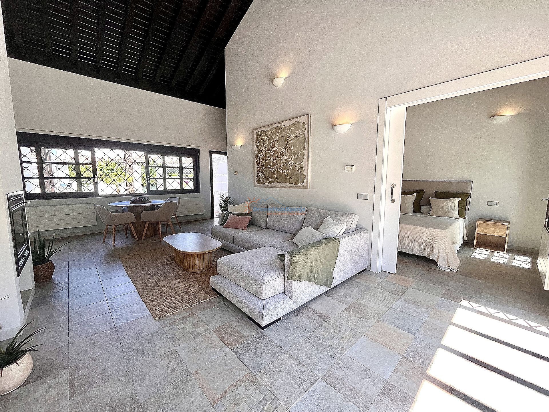 Chalet independiente en Peraleja Golf - Obra nueva - DroomHuisSpanje