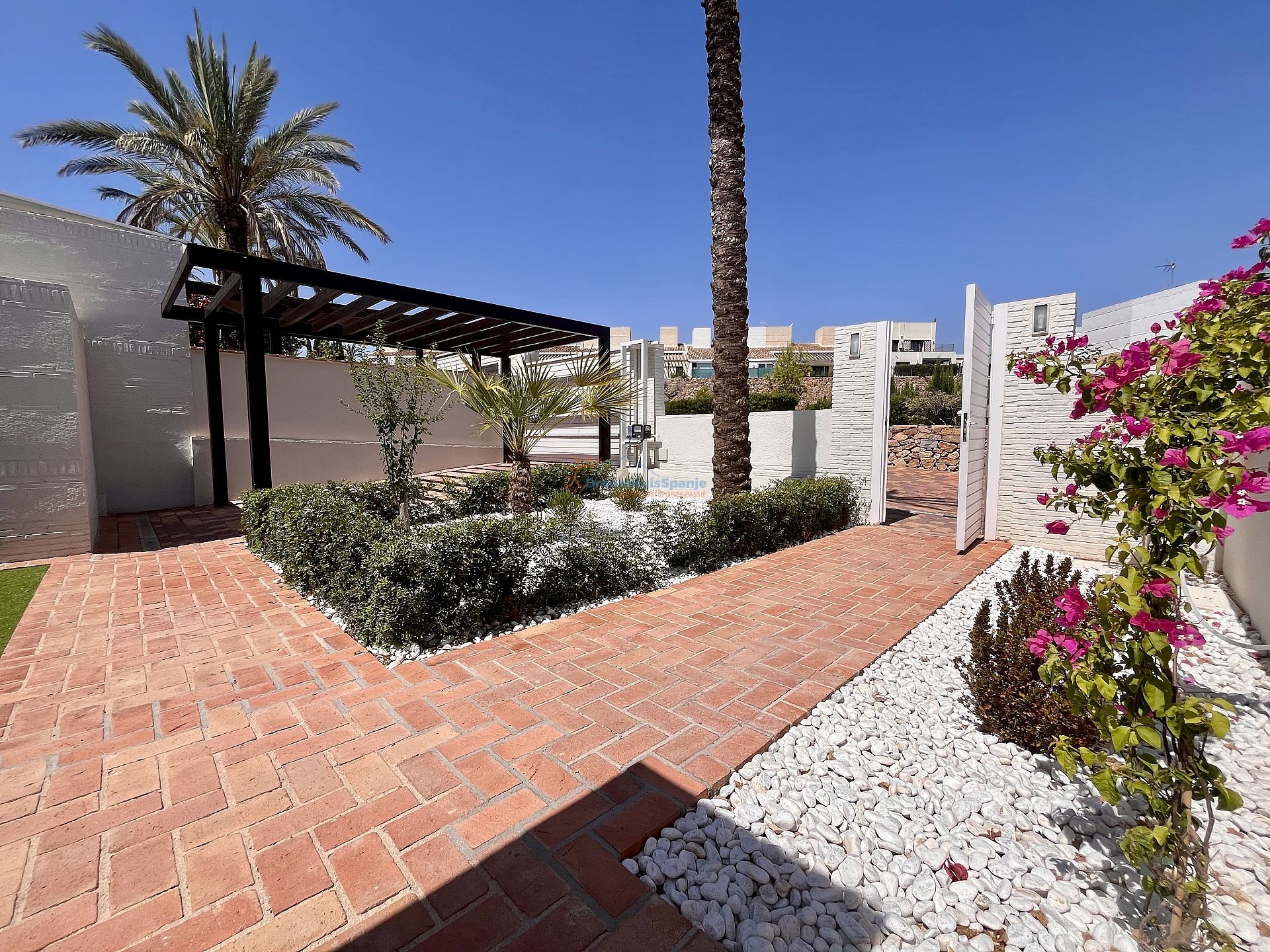 Chalet independiente en Peraleja Golf - Obra nueva - DroomHuisSpanje