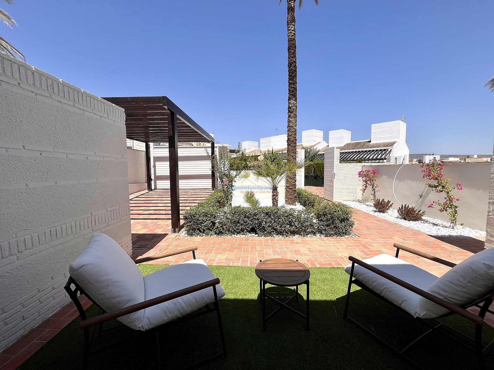 Chalet independiente en Peraleja Golf - Obra nueva - DroomHuisSpanje