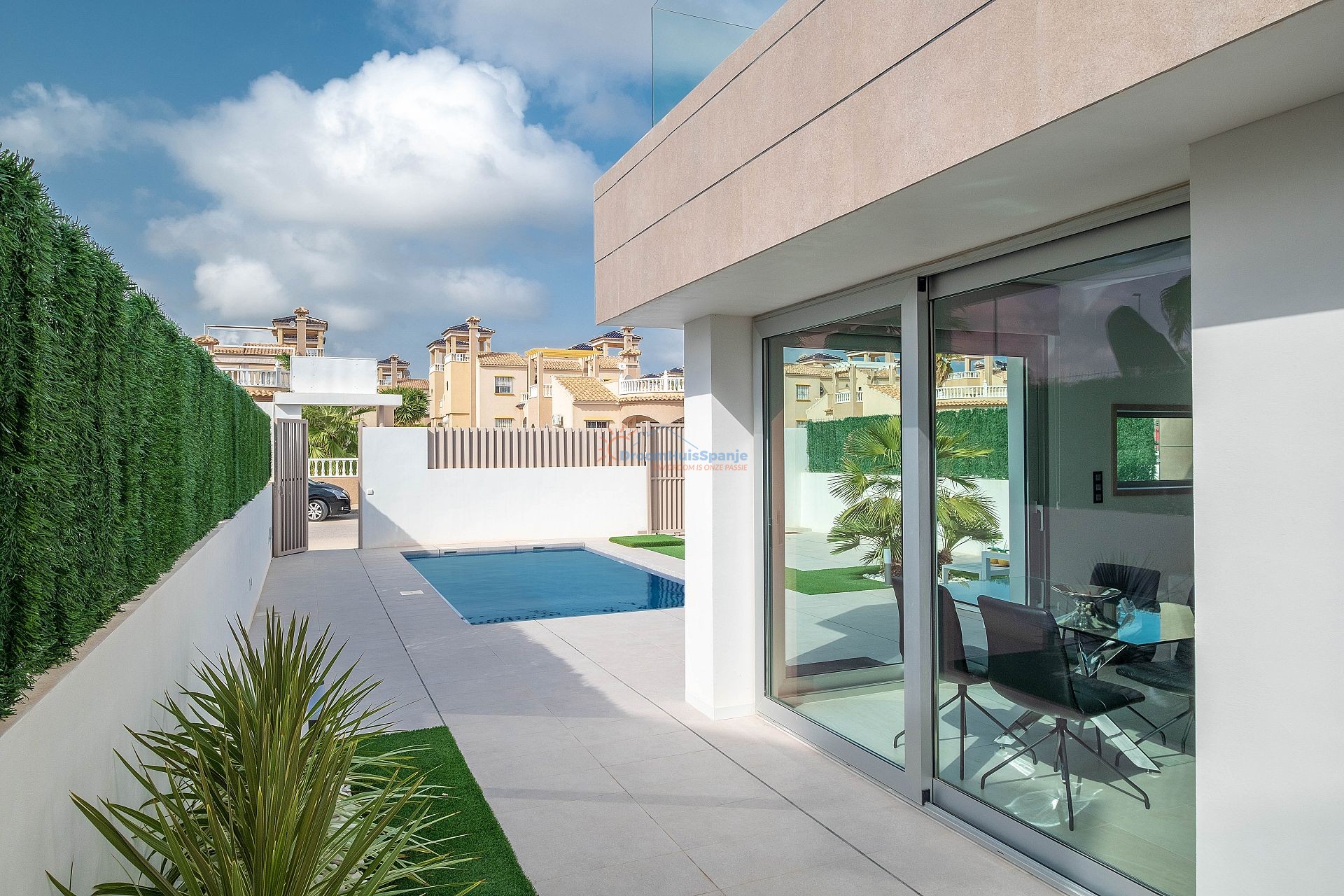 Detached villa key-ready!! with 4 bedrooms - DroomHuisSpanje
