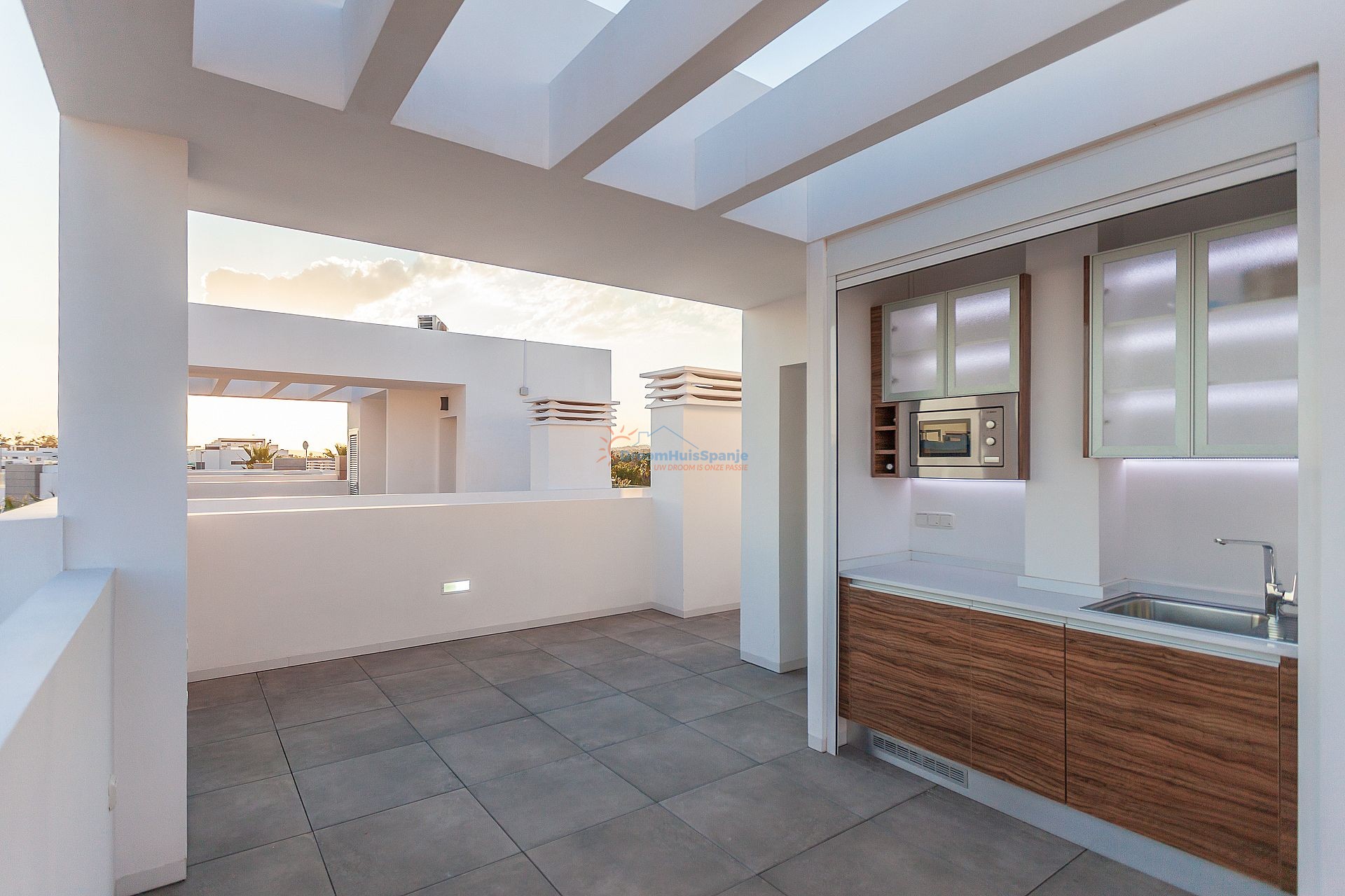 Detached villa key-ready!! with 4 bedrooms - DroomHuisSpanje