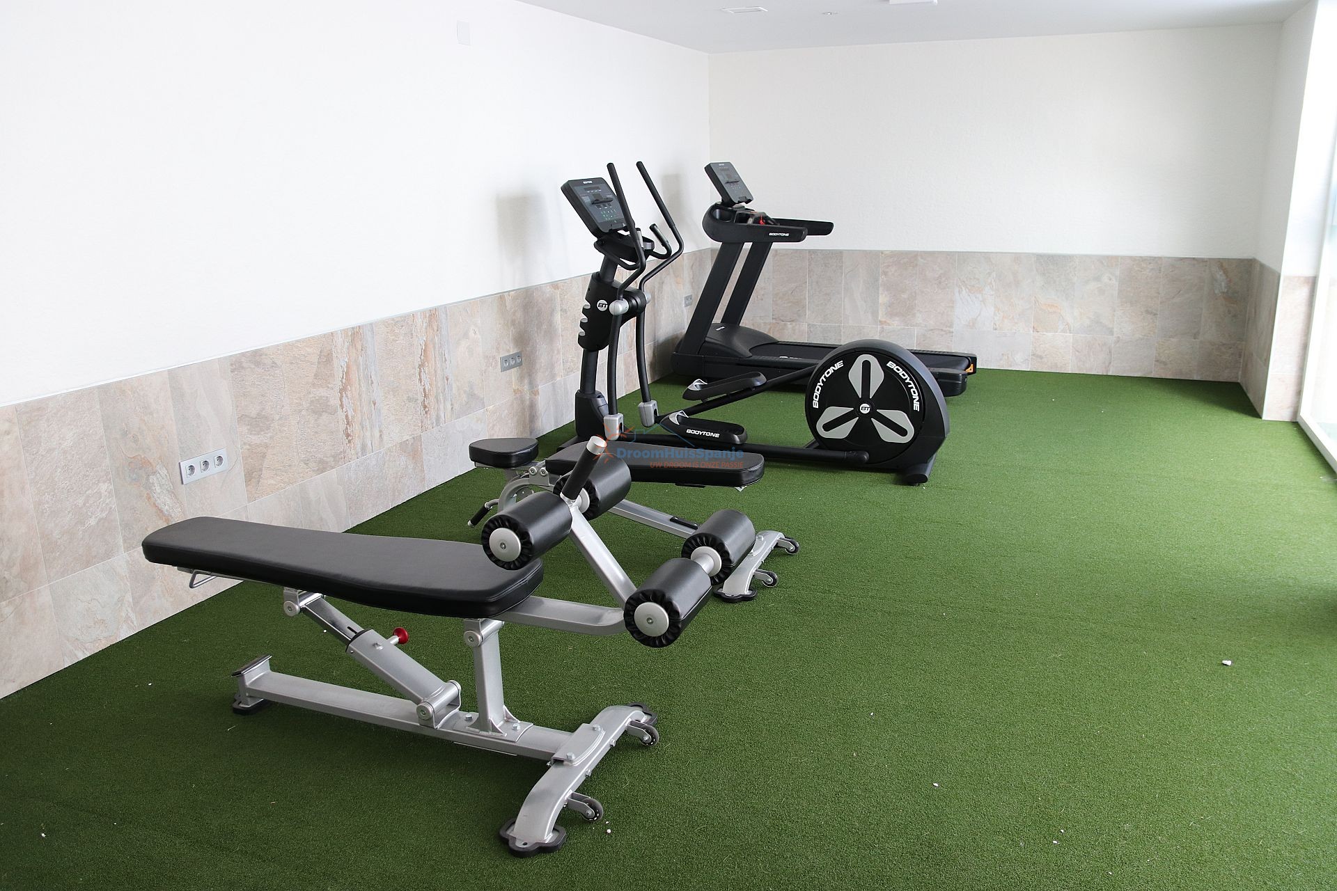 Gelijkvloers appartement in een zeer luxe complex - DroomHuisSpanje