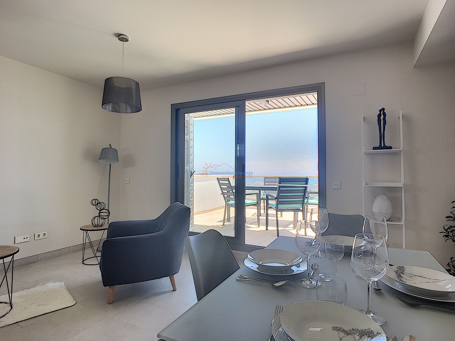 Apartment with panoramic view over the golf and the Mediterranean sea - DroomHuisSpanje