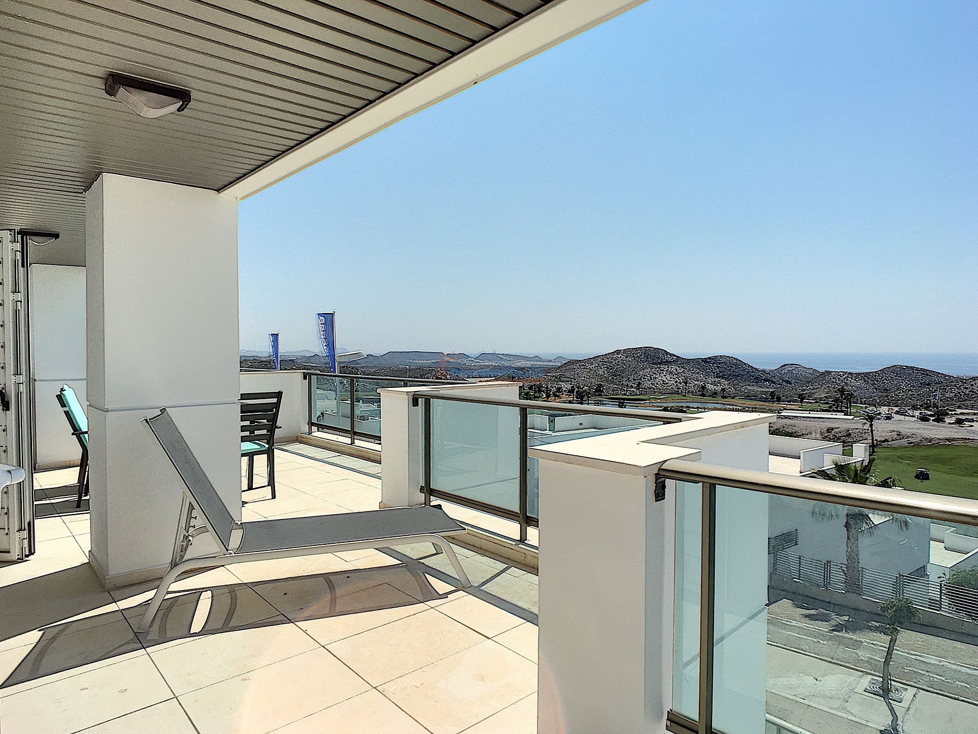 Apartment with panoramic view over the golf and the Mediterranean sea - DroomHuisSpanje