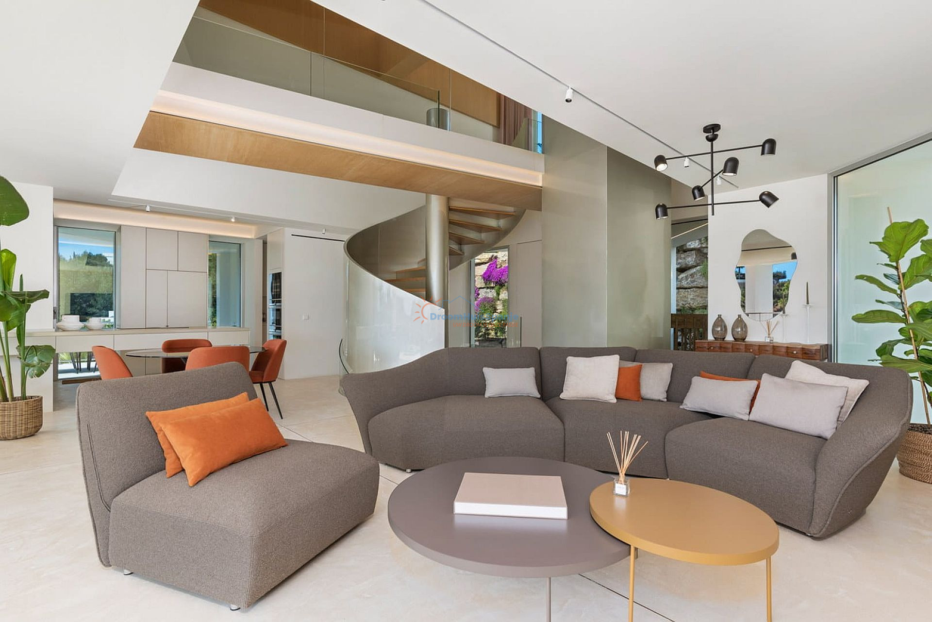 Luxueuze villa met zwembad in het exclusieve Las Colinas Resort - DroomHuisSpanje