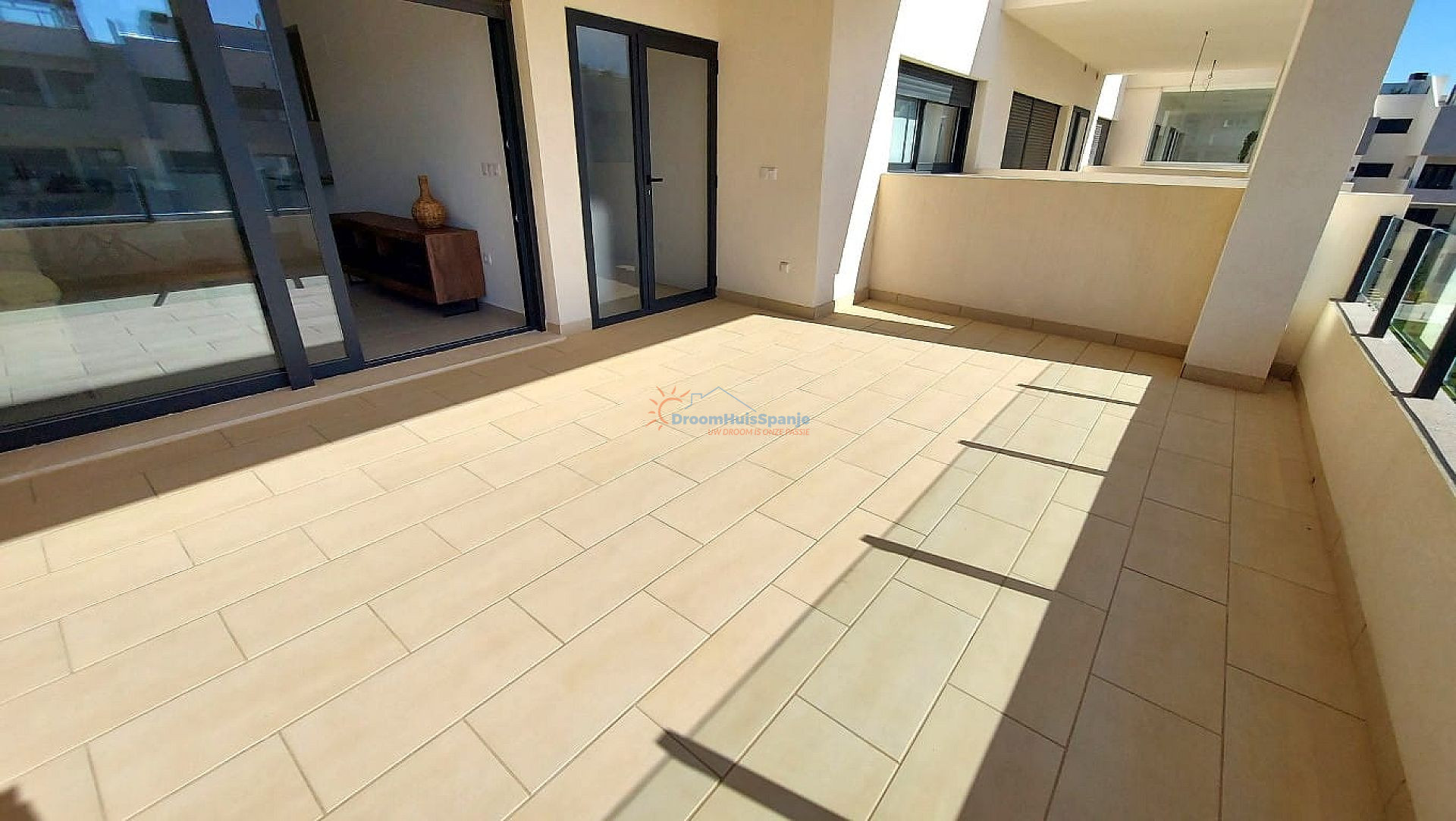 Modern appartement met 3 slaapkamers in San Miguel de Salinas - DroomHuisSpanje