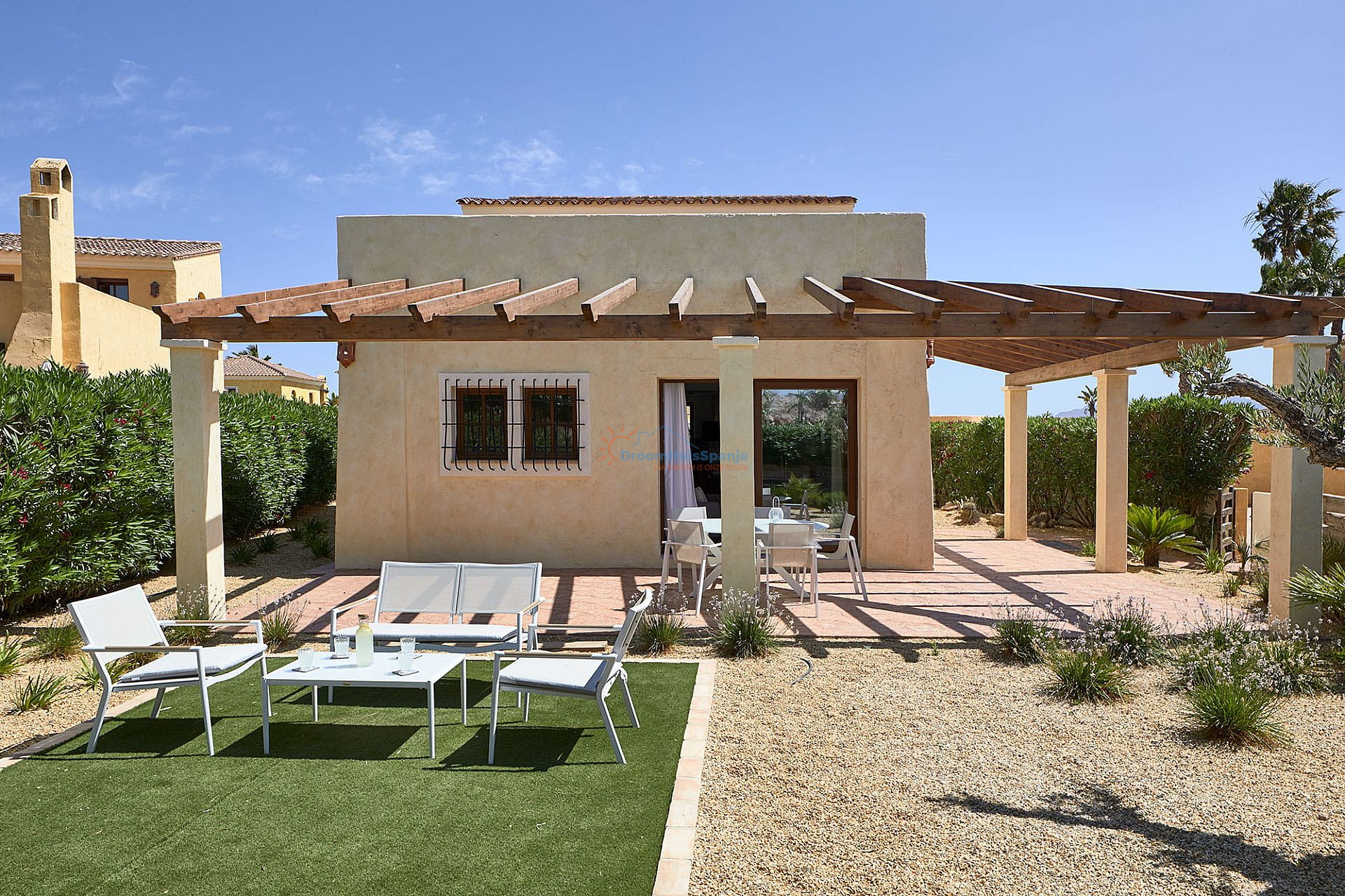 Prachtige 3 slaapkamer villa in Desert Springs Golf, Almeria te koop - DroomHuisSpanje