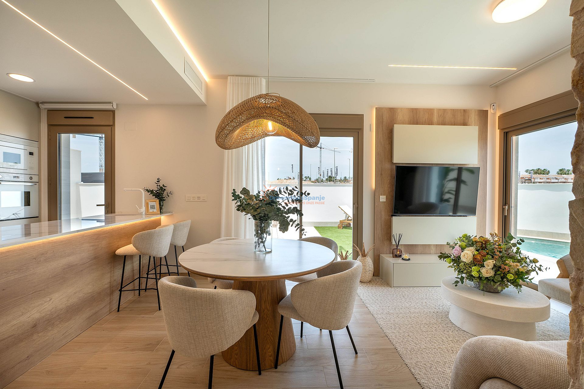 Moderne villa te koop in Los Alcazares, Serena Golf - DroomHuisSpanje