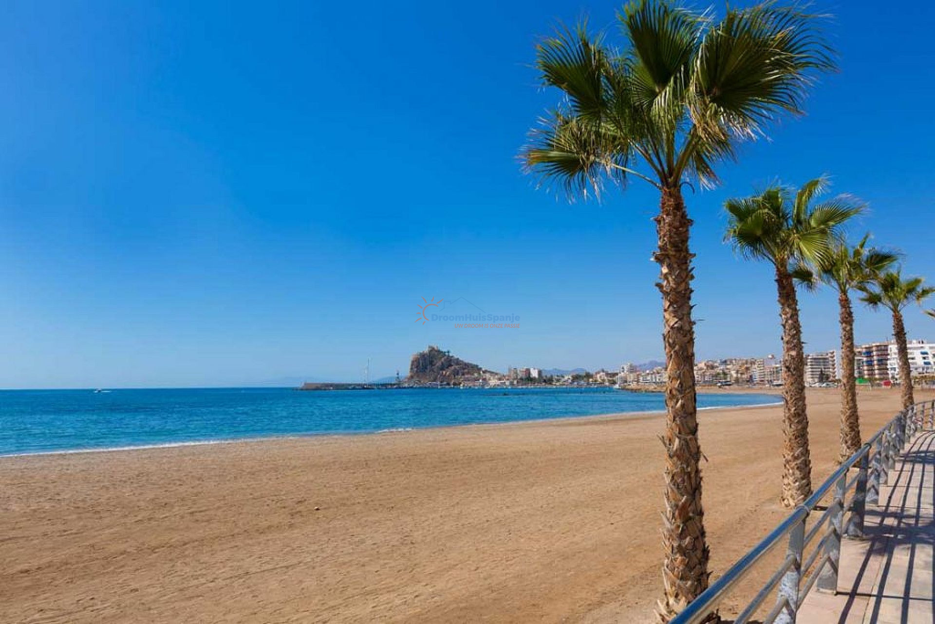 Moderne villa te koop in Aguilas - DroomHuisSpanje