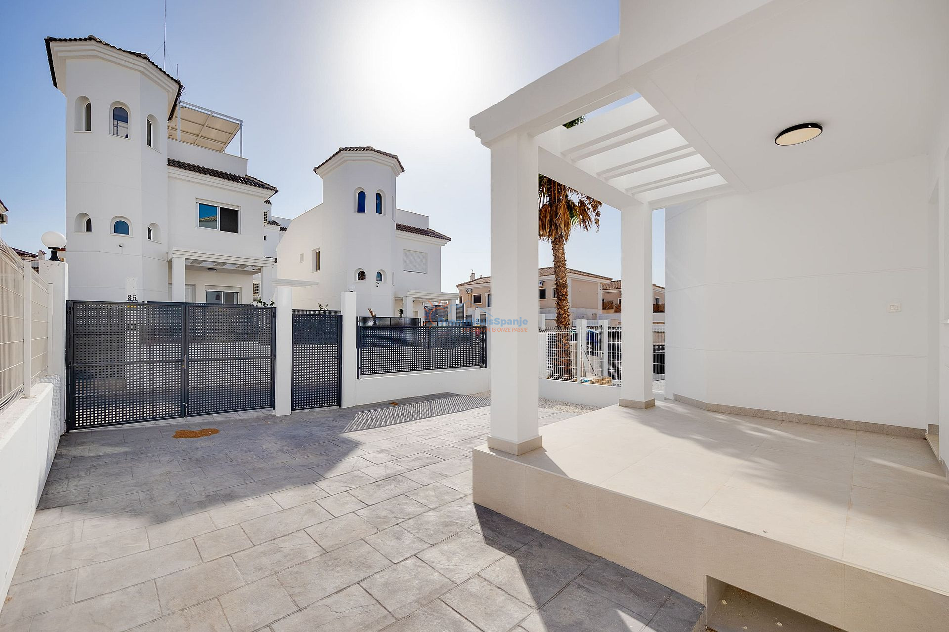 Villa met 3 slaapkamers te koop in San Fulgencio - DroomHuisSpanje
