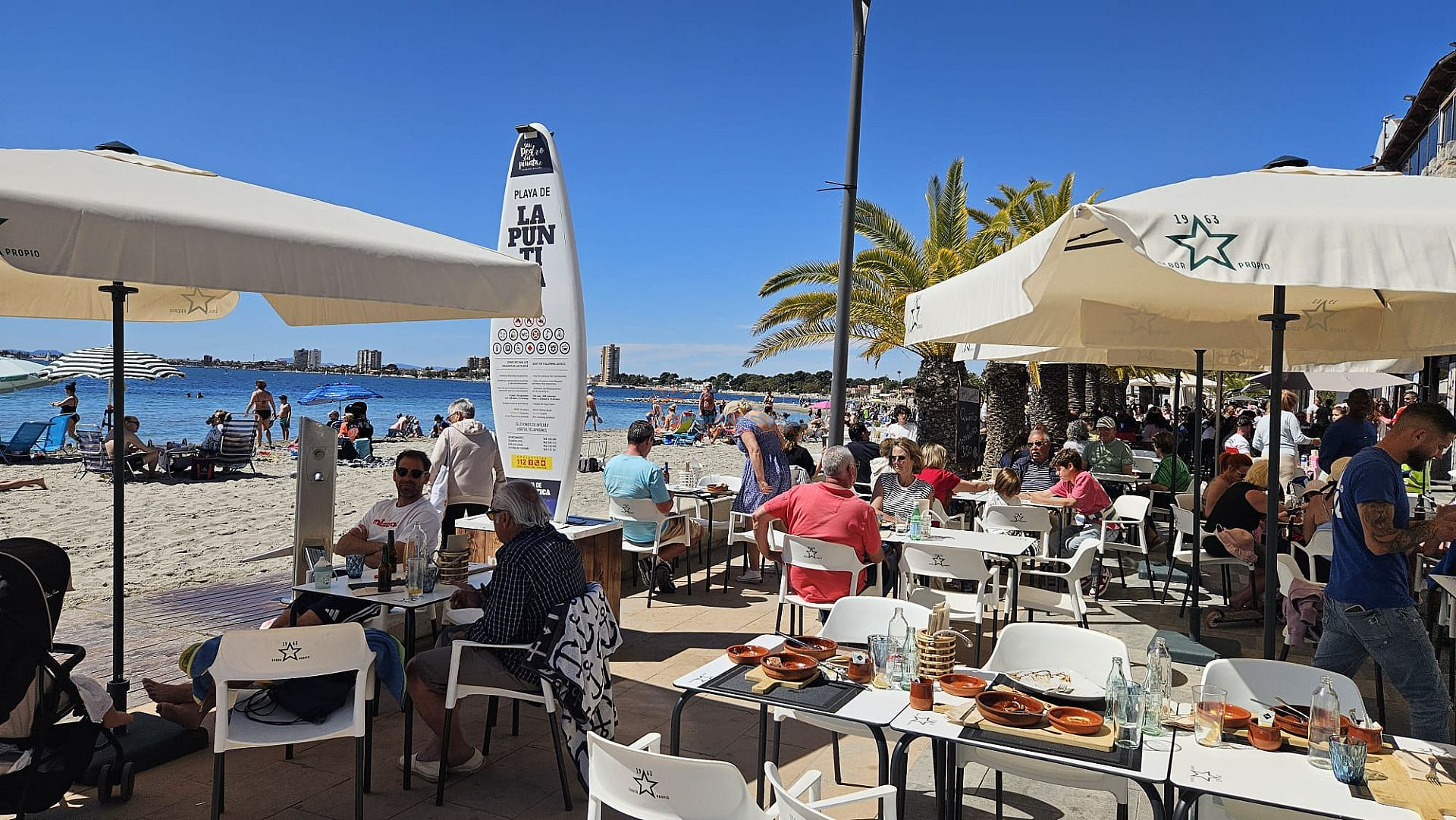 Gesschakelde nieuwbouw woning in San Pedro del Pinatar, Murcia - DroomHuisSpanje