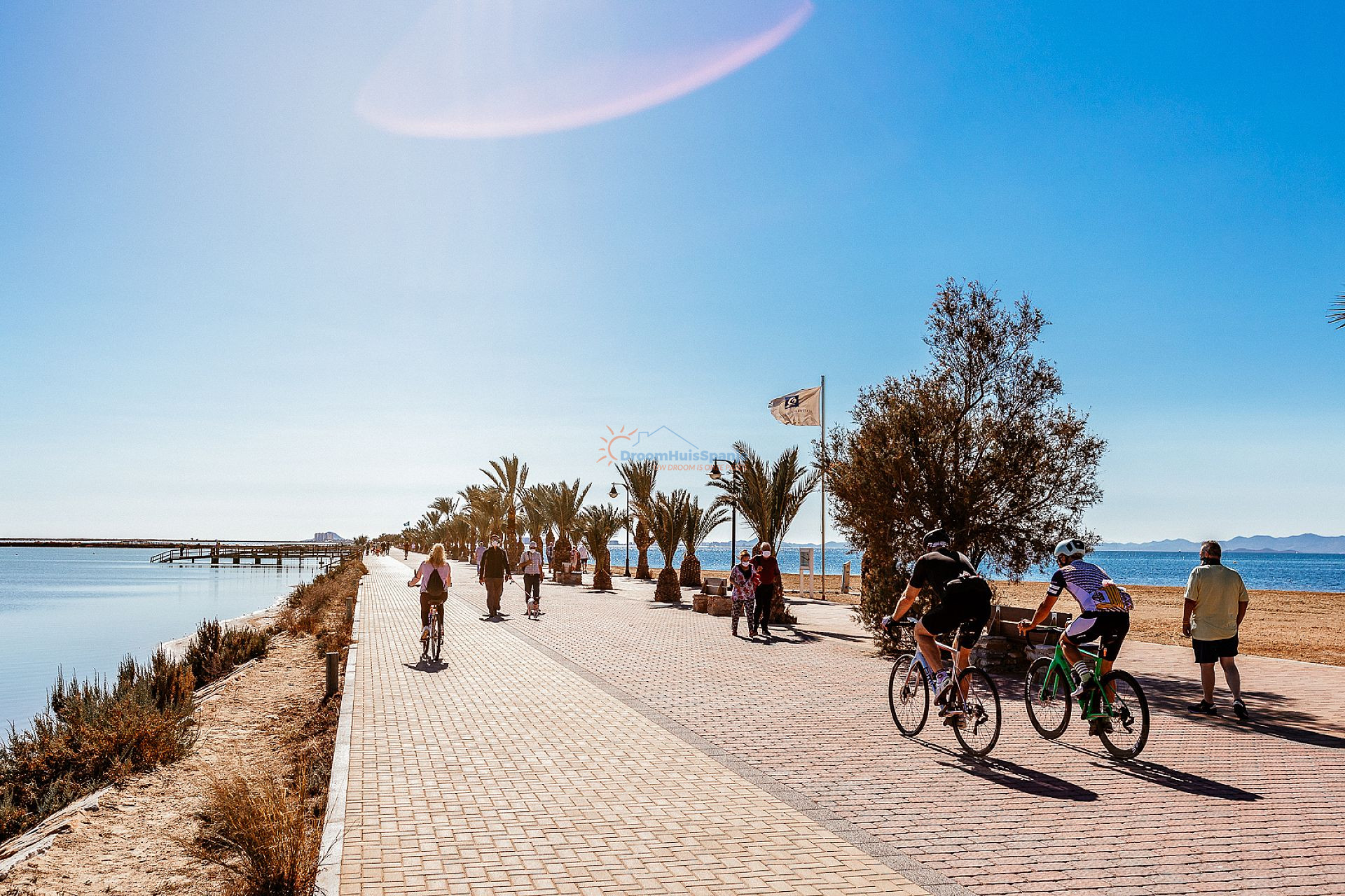 Gesschakelde nieuwbouw woning in San Pedro del Pinatar, Murcia - DroomHuisSpanje