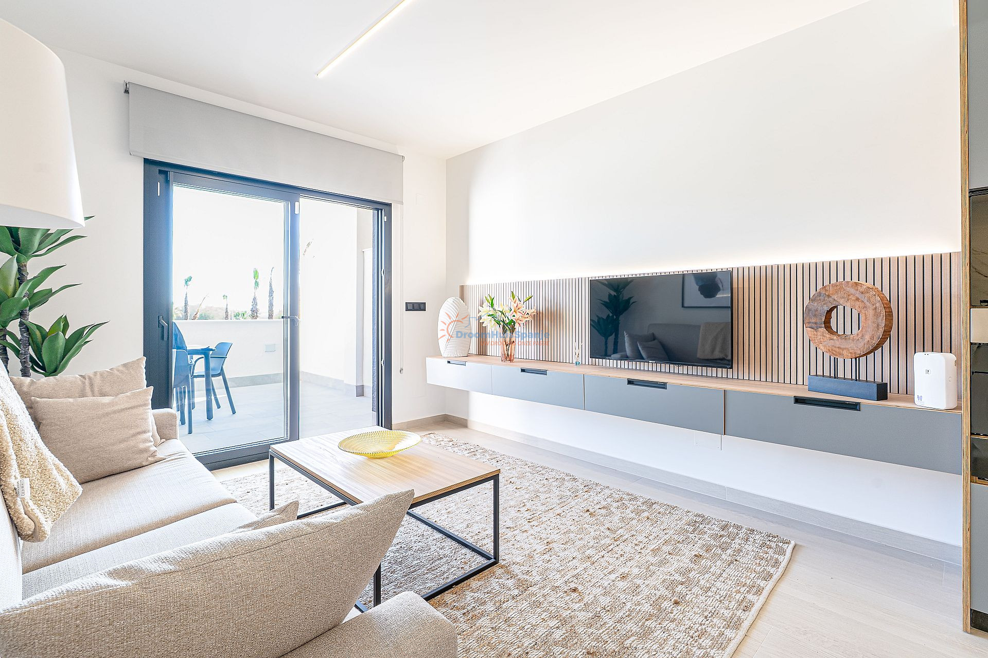 Gelijkvloers appartement te koop in Vera Playa - DroomHuisSpanje