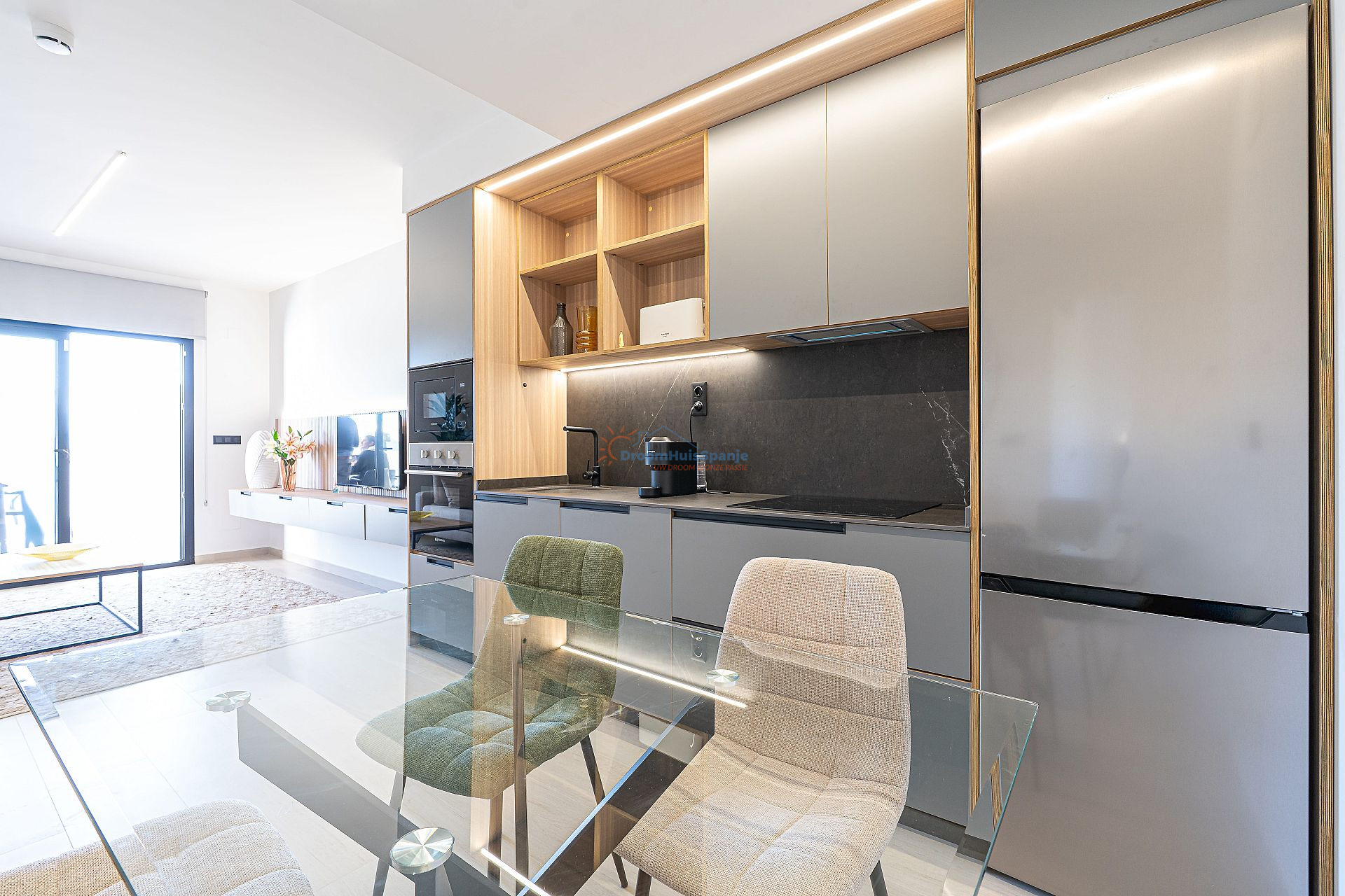 Gelijkvloers appartement te koop in Vera Playa - DroomHuisSpanje