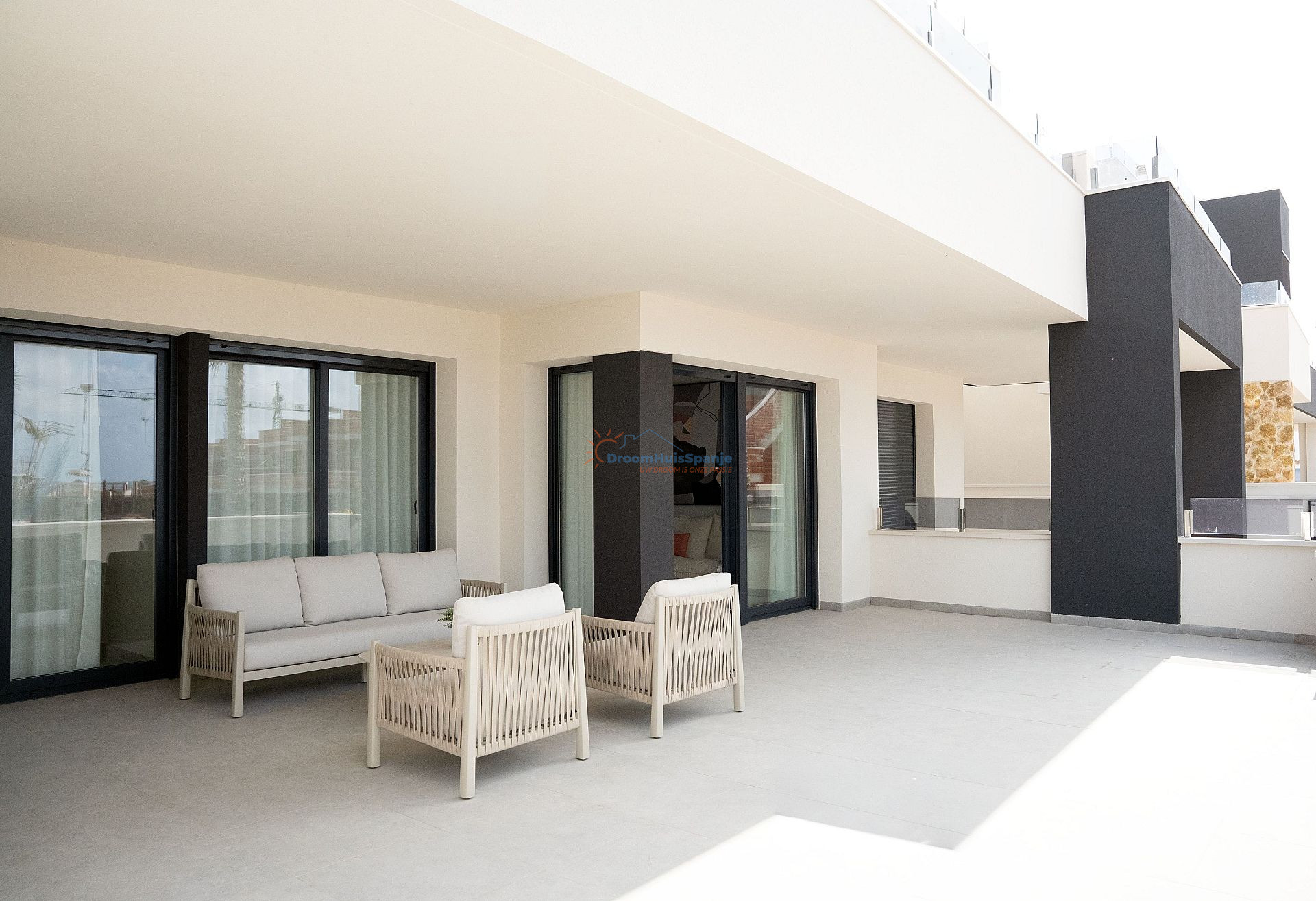 Penthouse te koop met GRATIS MEUBELPAKKET - DroomHuisSpanje