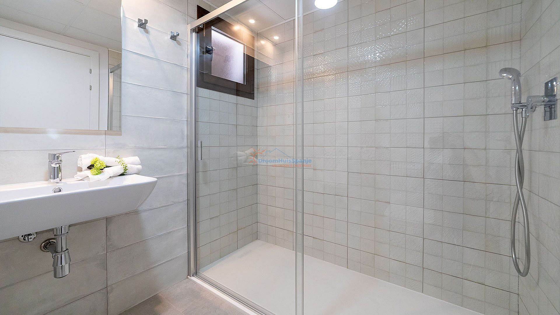 2 slaapkamer penthouse met dakterras te koop in Torrevieja - DroomHuisSpanje
