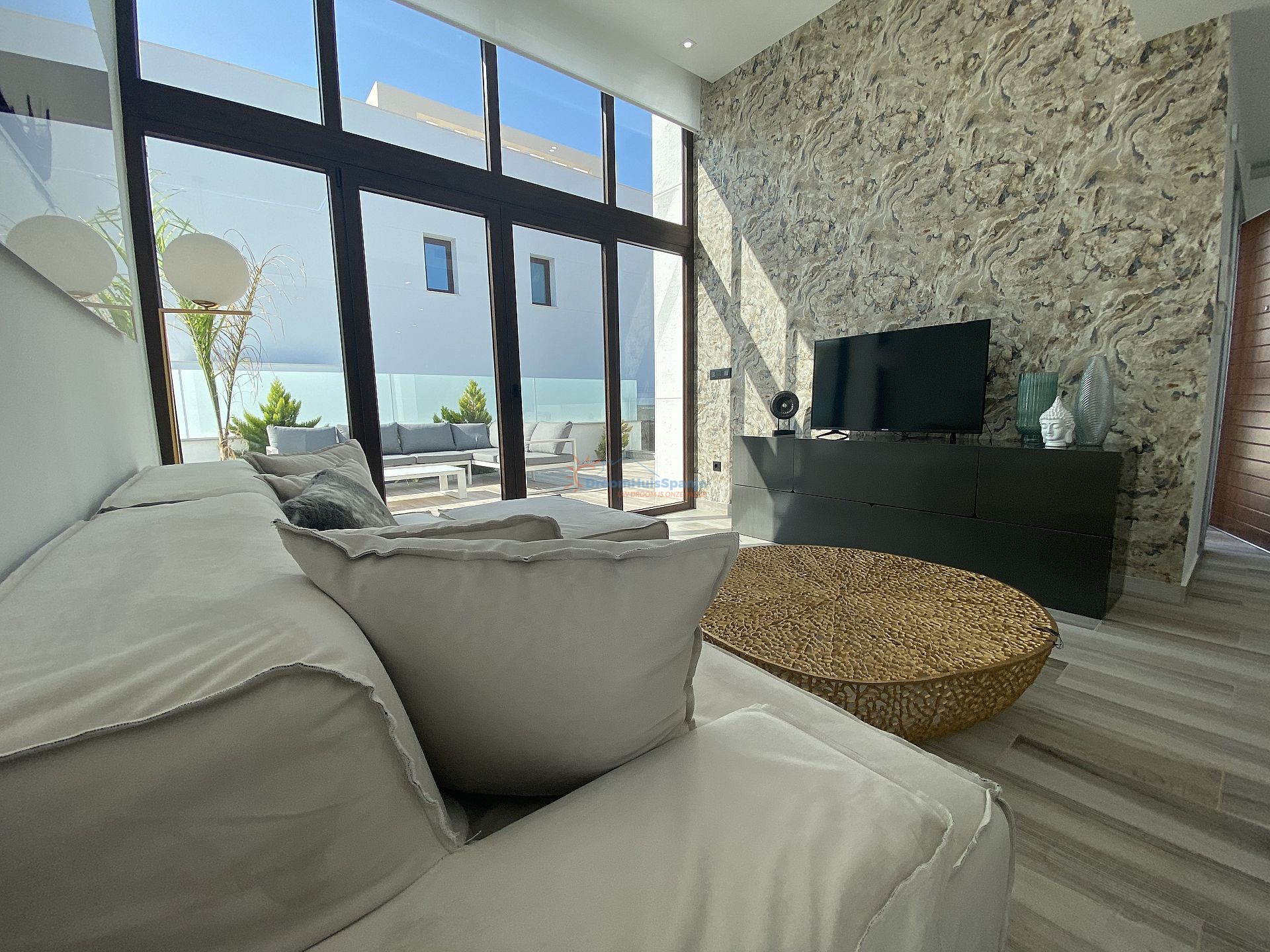 Zeer ruime villa met privé zwembad in Los Balcones, Vega Baja - DroomHuisSpanje