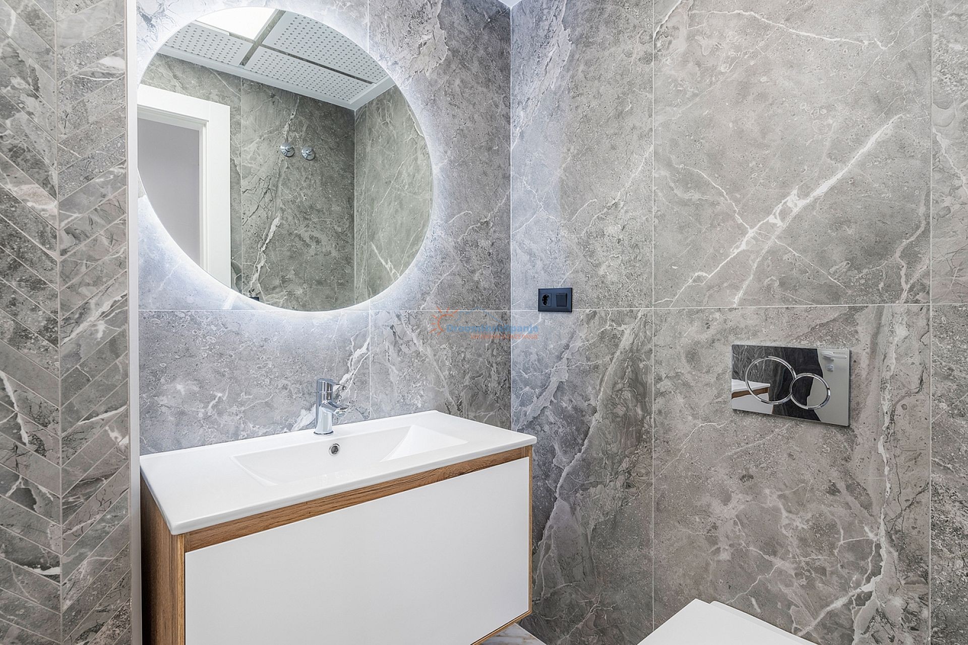 Ruime moderne appartementen op 600 meter van het strand - DroomHuisSpanje