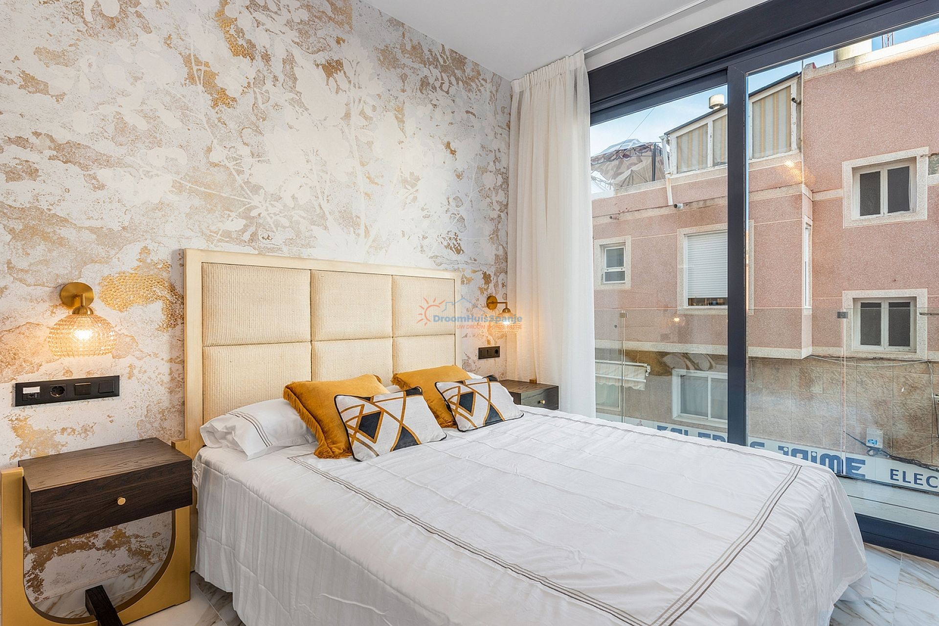 Ruime moderne appartementen op 600 meter van het strand - DroomHuisSpanje