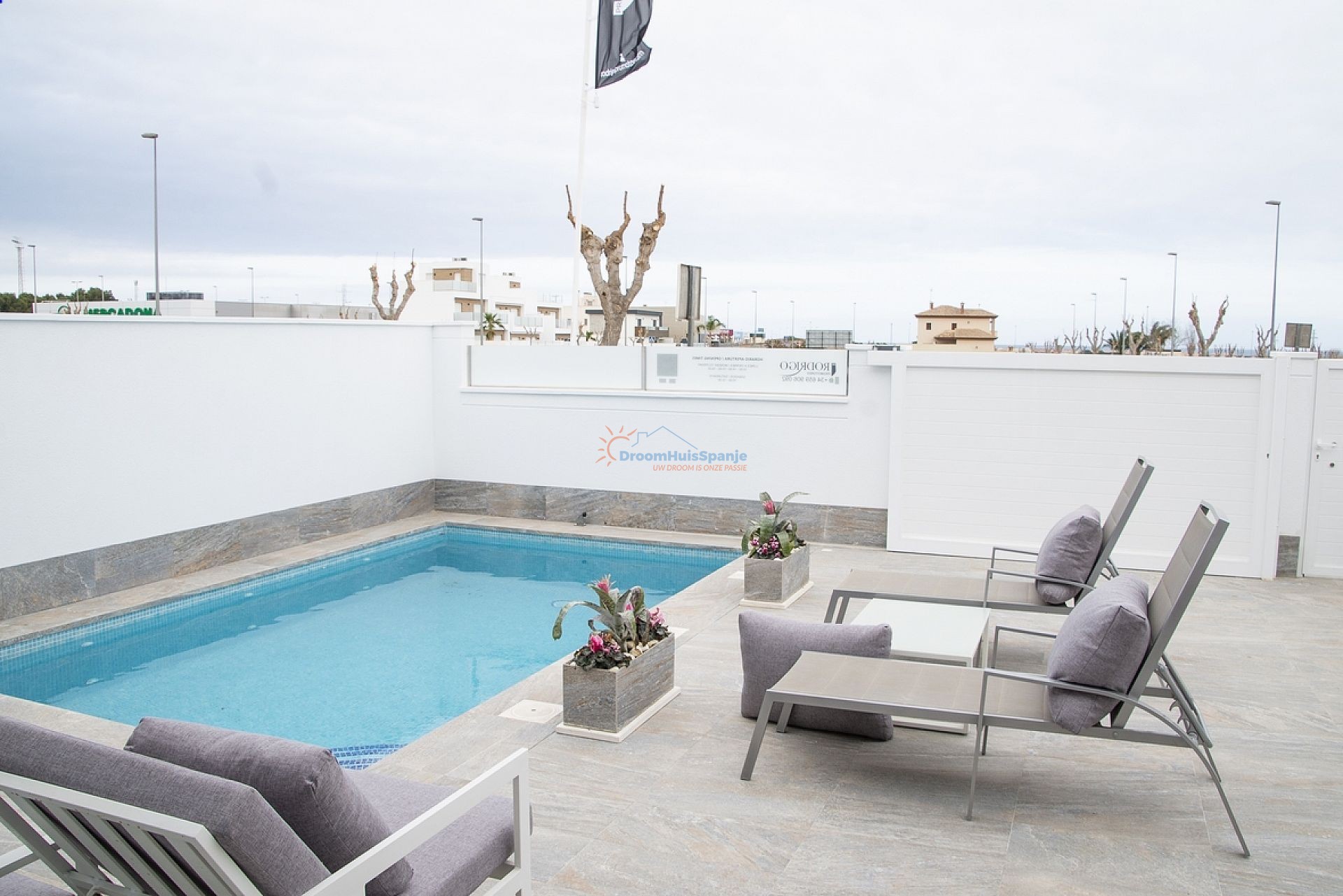 Duplex villa met eigen zwembad in San Pedro del Pinatar - DroomHuisSpanje