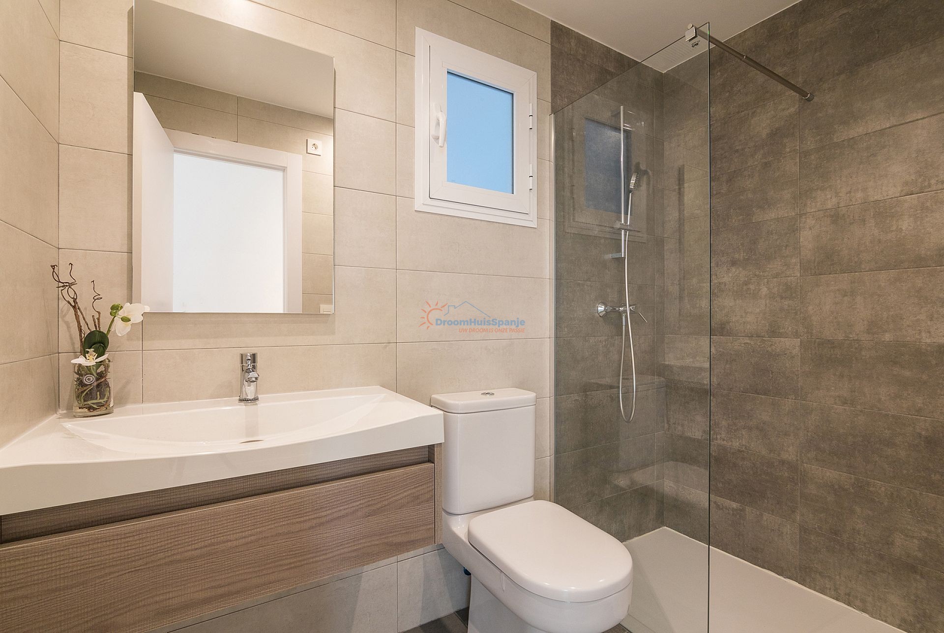 Sleutelklaar appartement  met 3 slaapkamers met panoramisch zicht - DroomHuisSpanje