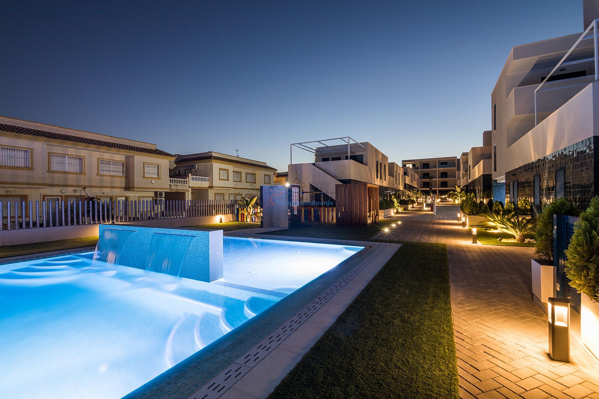 Nieuwbouw appartementen op toplocatie in Playa Flamenca, Costa Blanca - DroomHuisSpanje