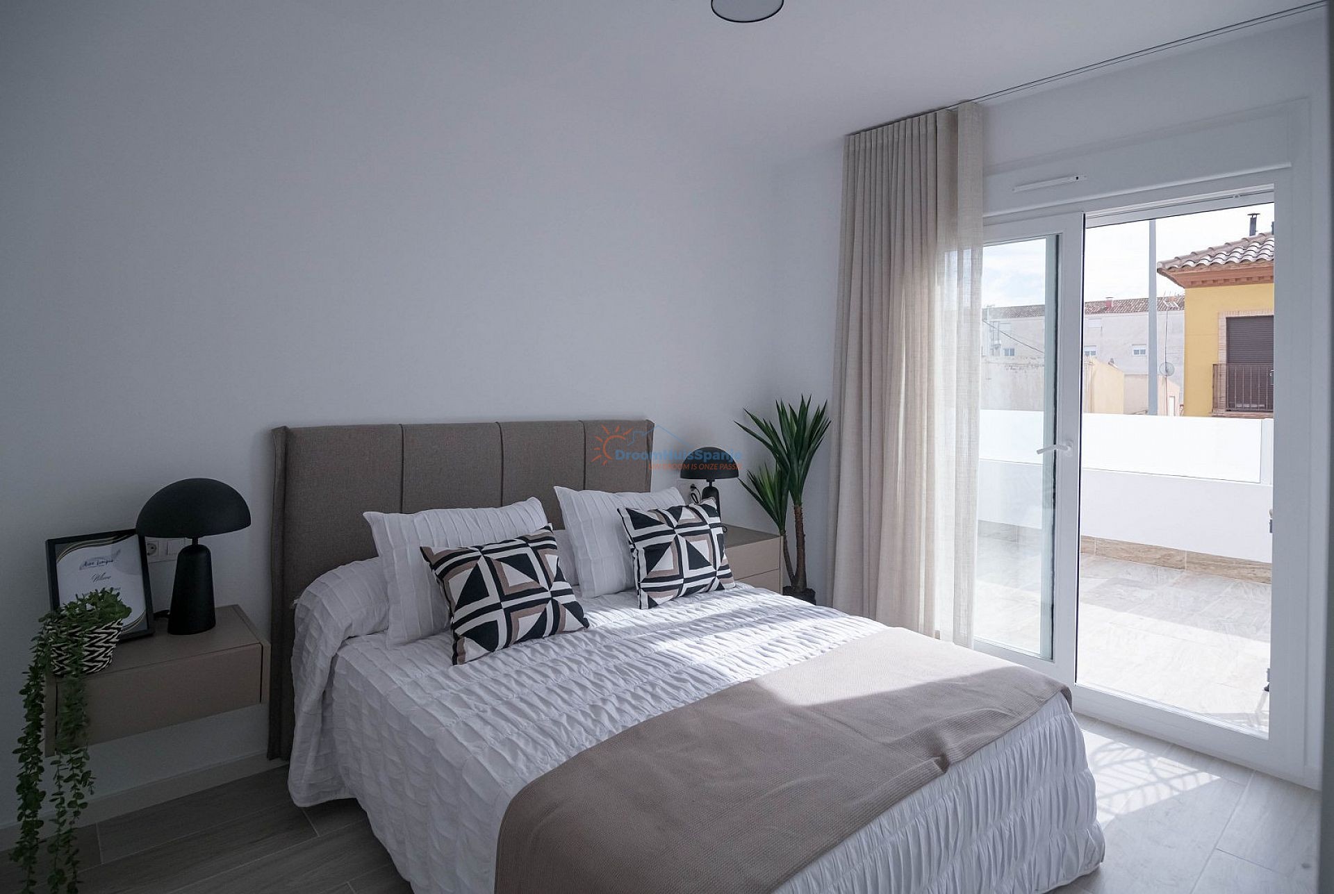 Moderne herenhuizen met privé solarium - DroomHuisSpanje