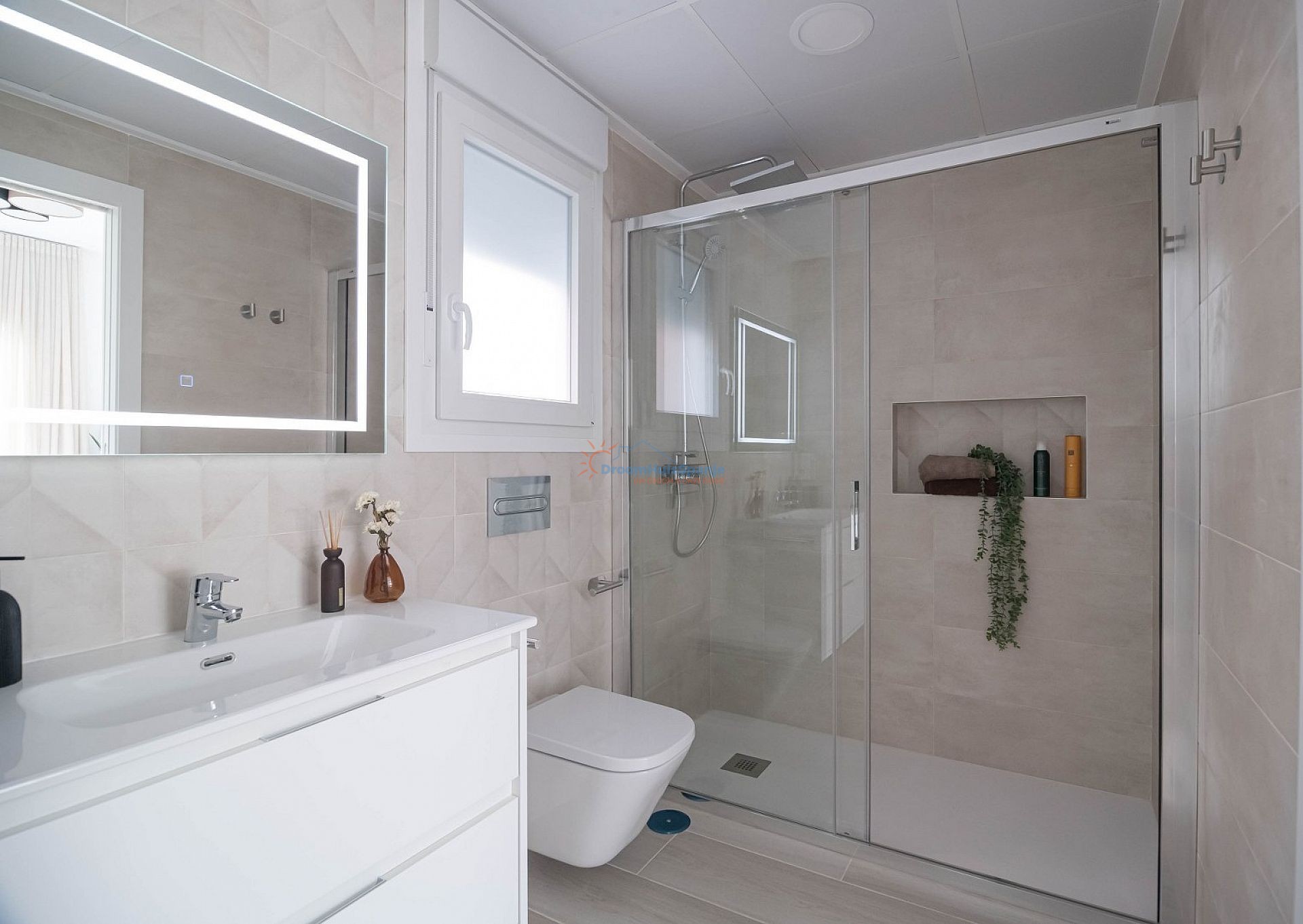 Moderne herenhuizen met privé solarium - DroomHuisSpanje