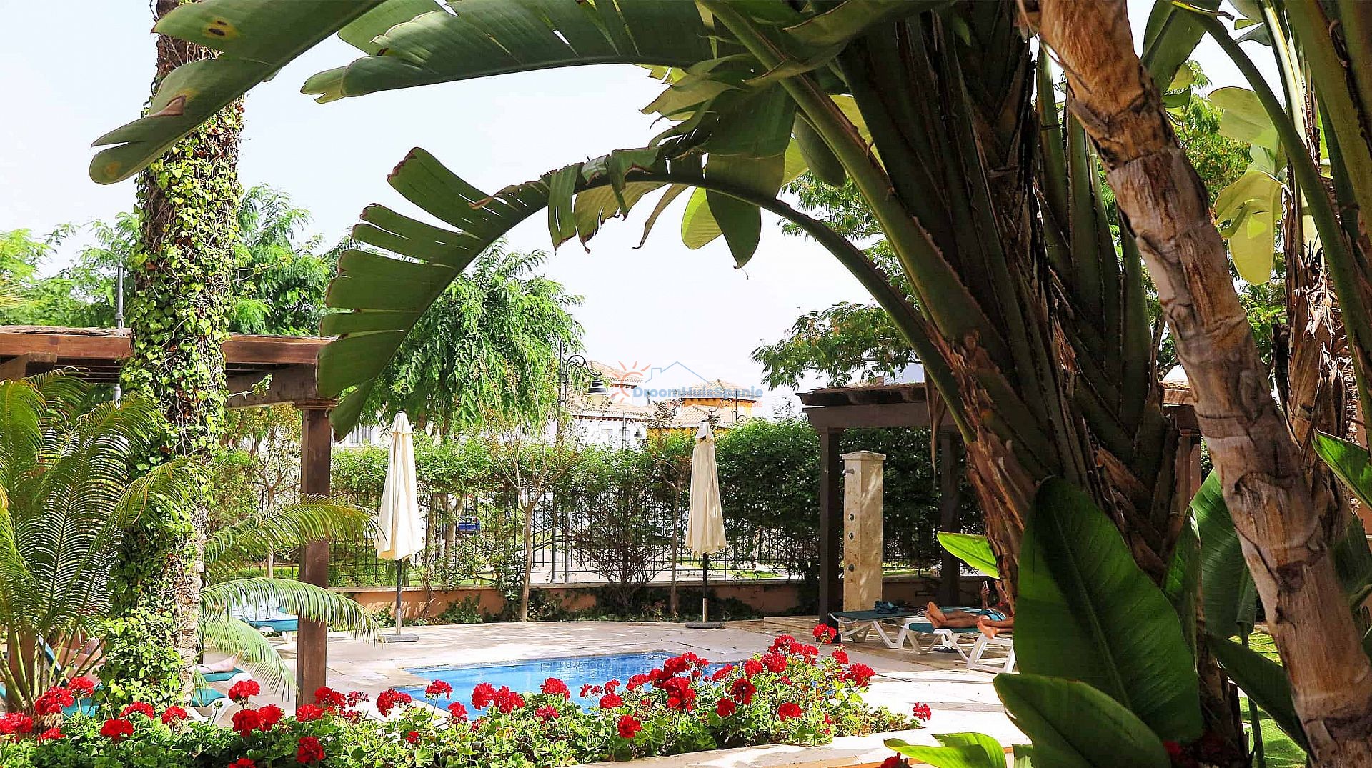 Apartamento de 3 dormitorios en primera línea de golf - DroomHuisSpanje