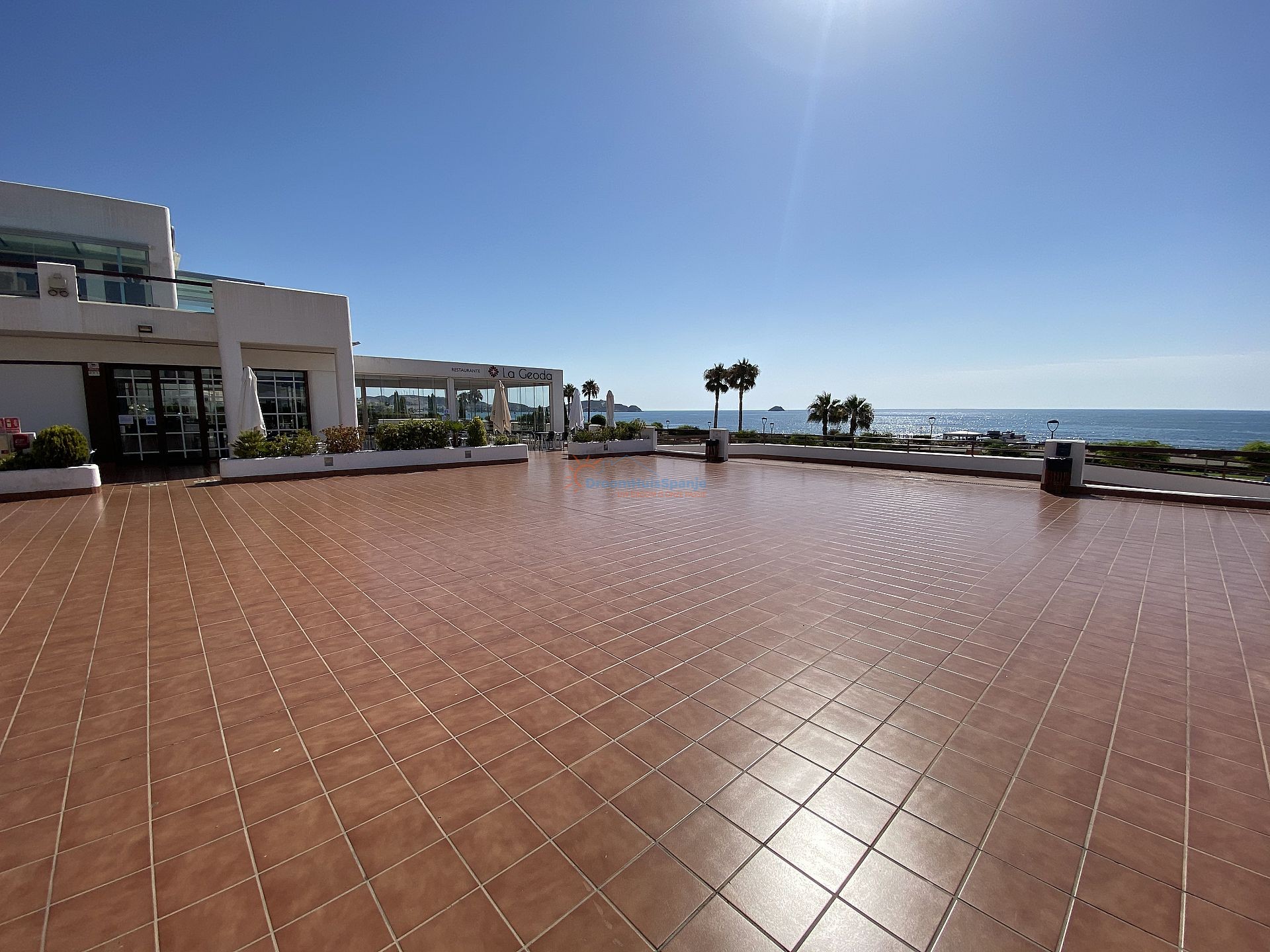 Appartement op de eerste verdieping op 500 meter van het strand - DroomHuisSpanje