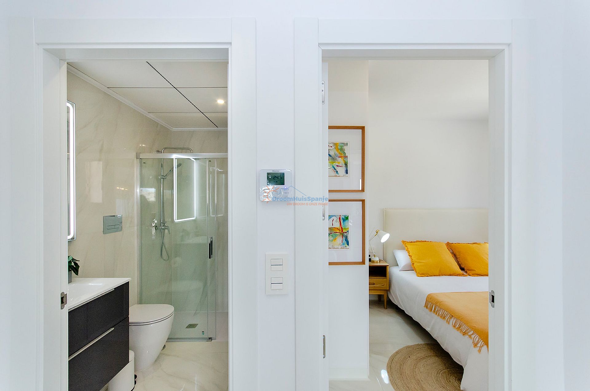 Moderna villa de 3 dormitorios con piscina privada - DroomHuisSpanje