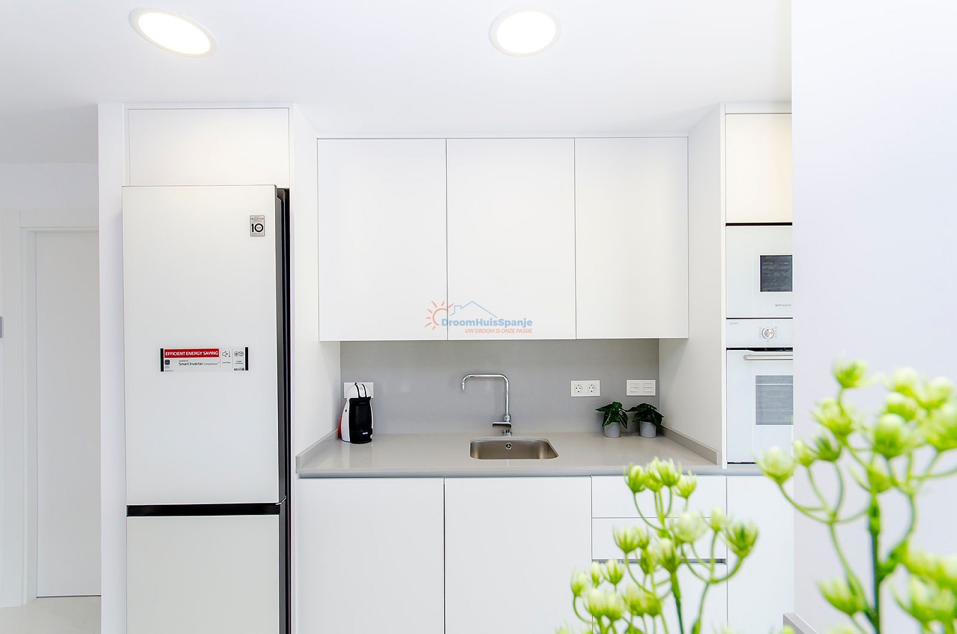 Moderna villa de 3 dormitorios con piscina privada - DroomHuisSpanje