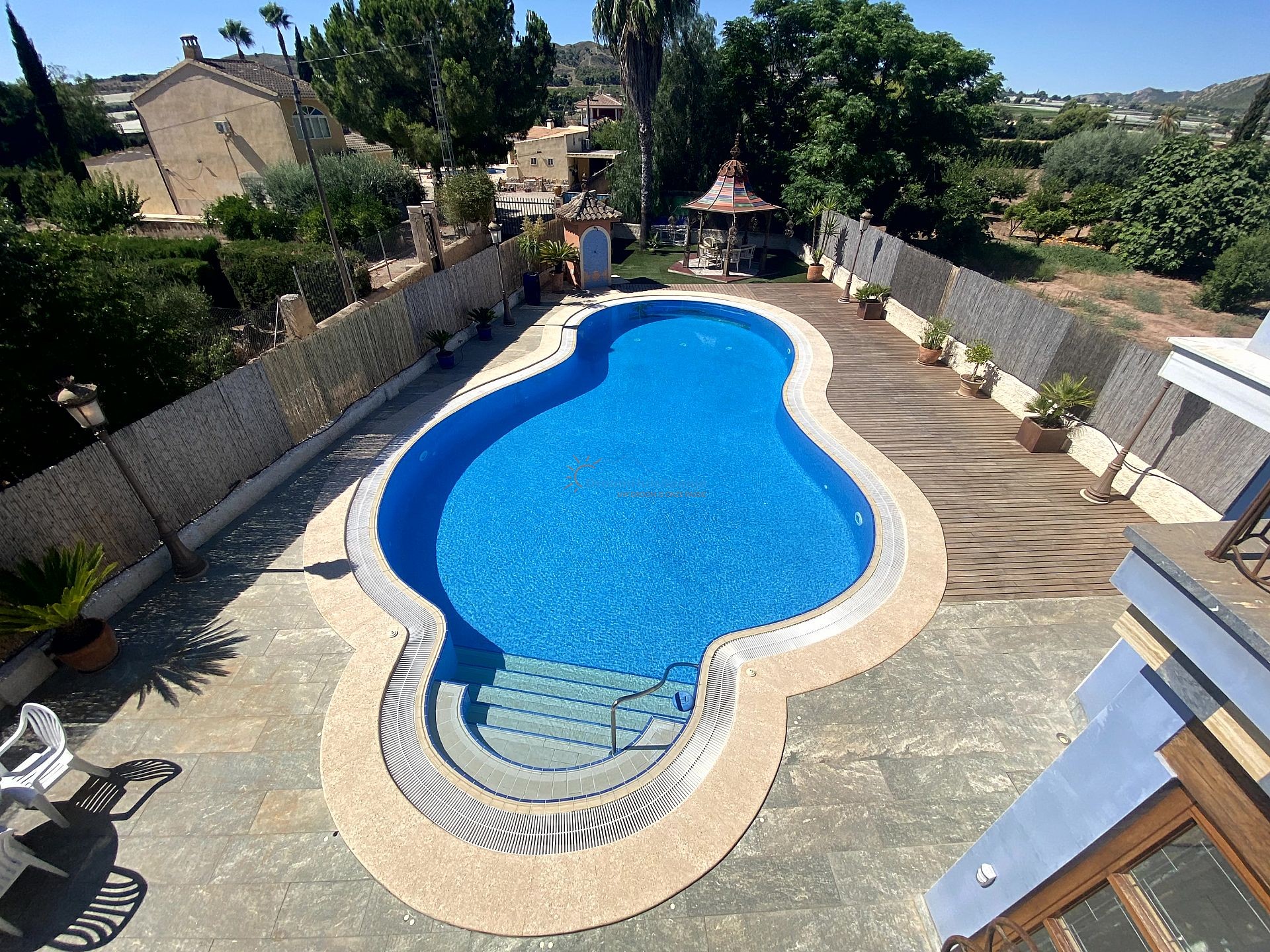 Prachtige vrijstaande villa in Spaanse stijl - DroomHuisSpanje