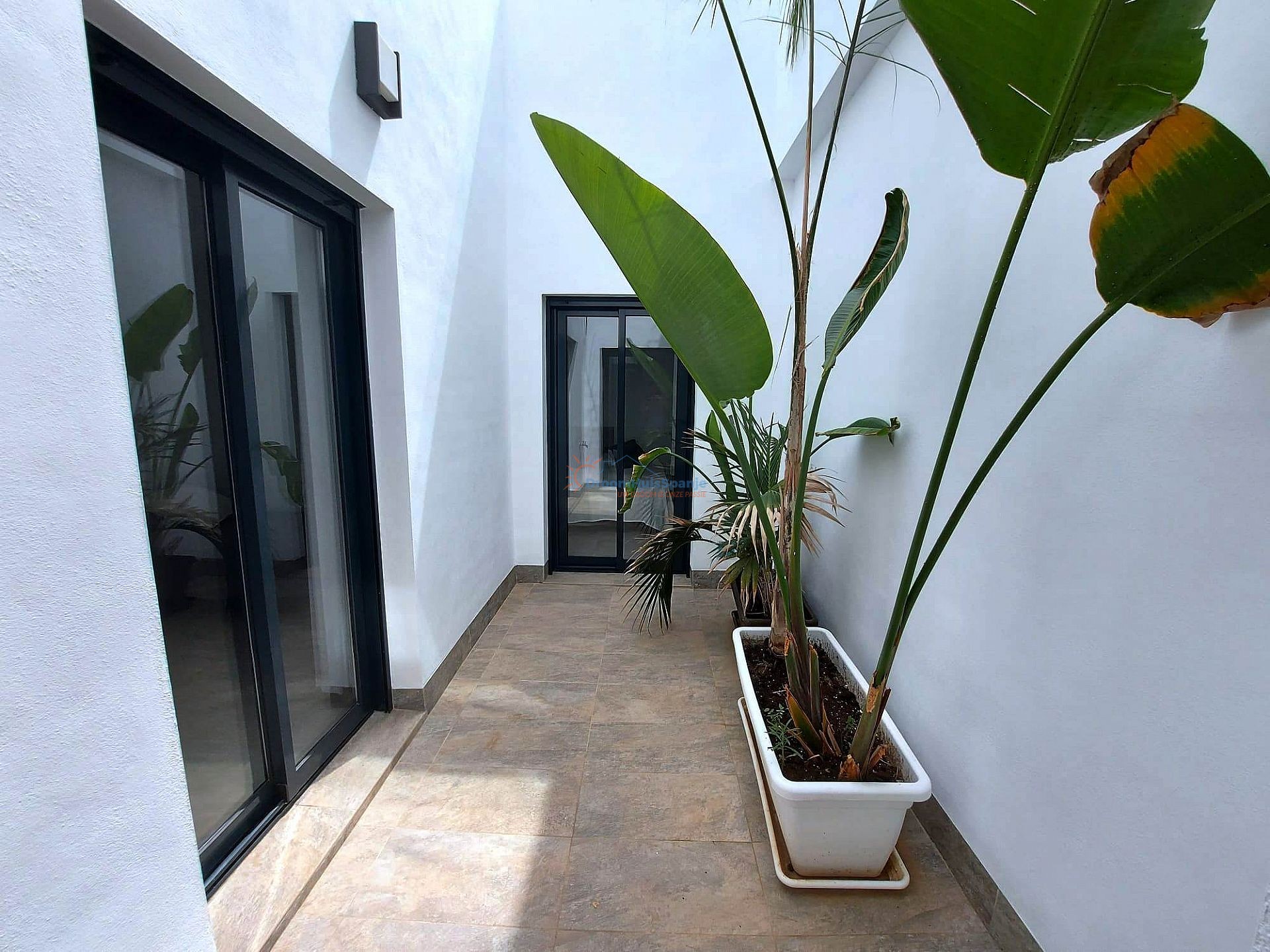 Moderne geschakelde woning met zwembad en privé dakterras in de Costa Blanca - DroomHuisSpanje