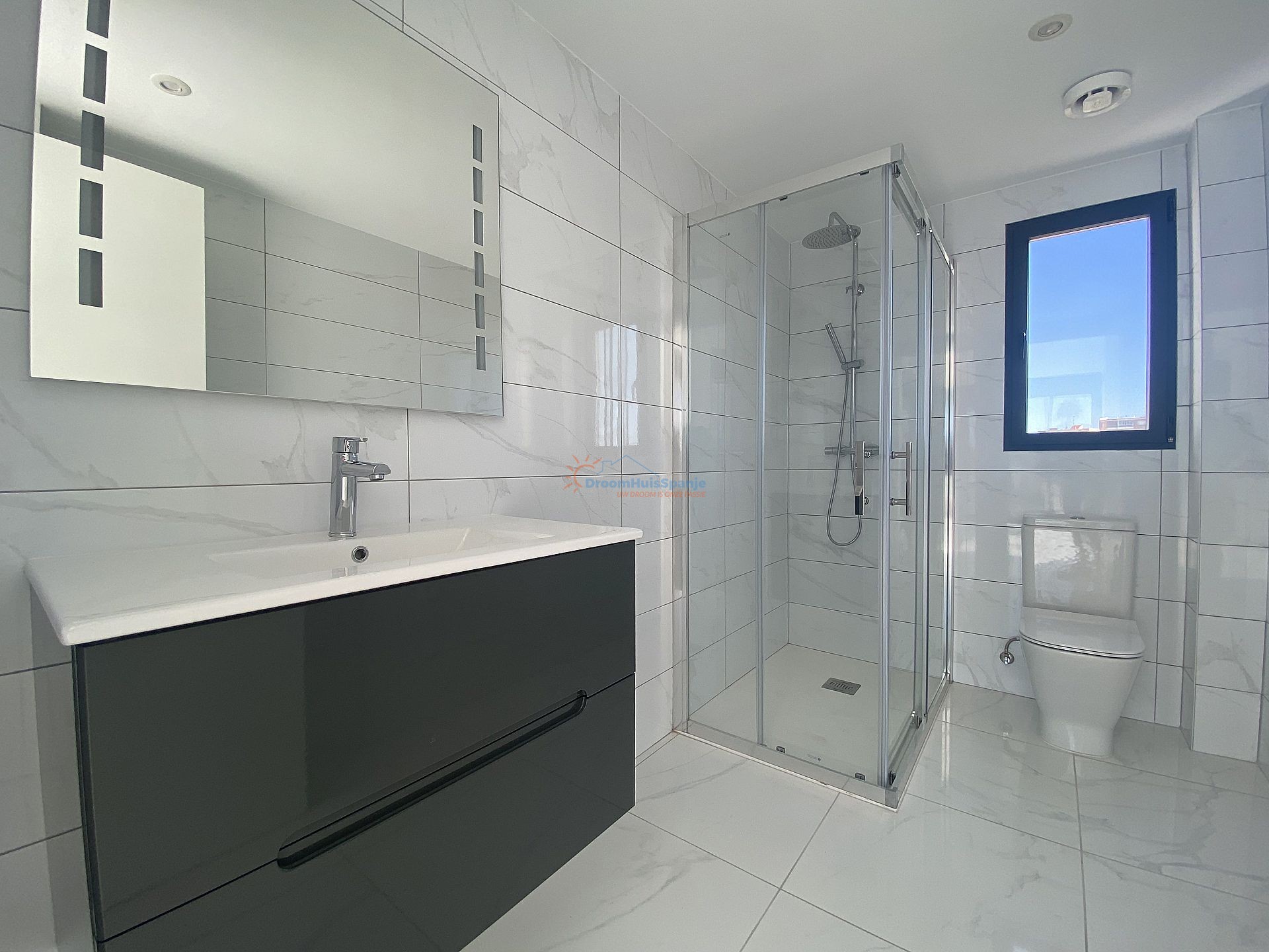 5 slaapkamer villa met geweldig zeezicht in Torrevieja - DroomHuisSpanje