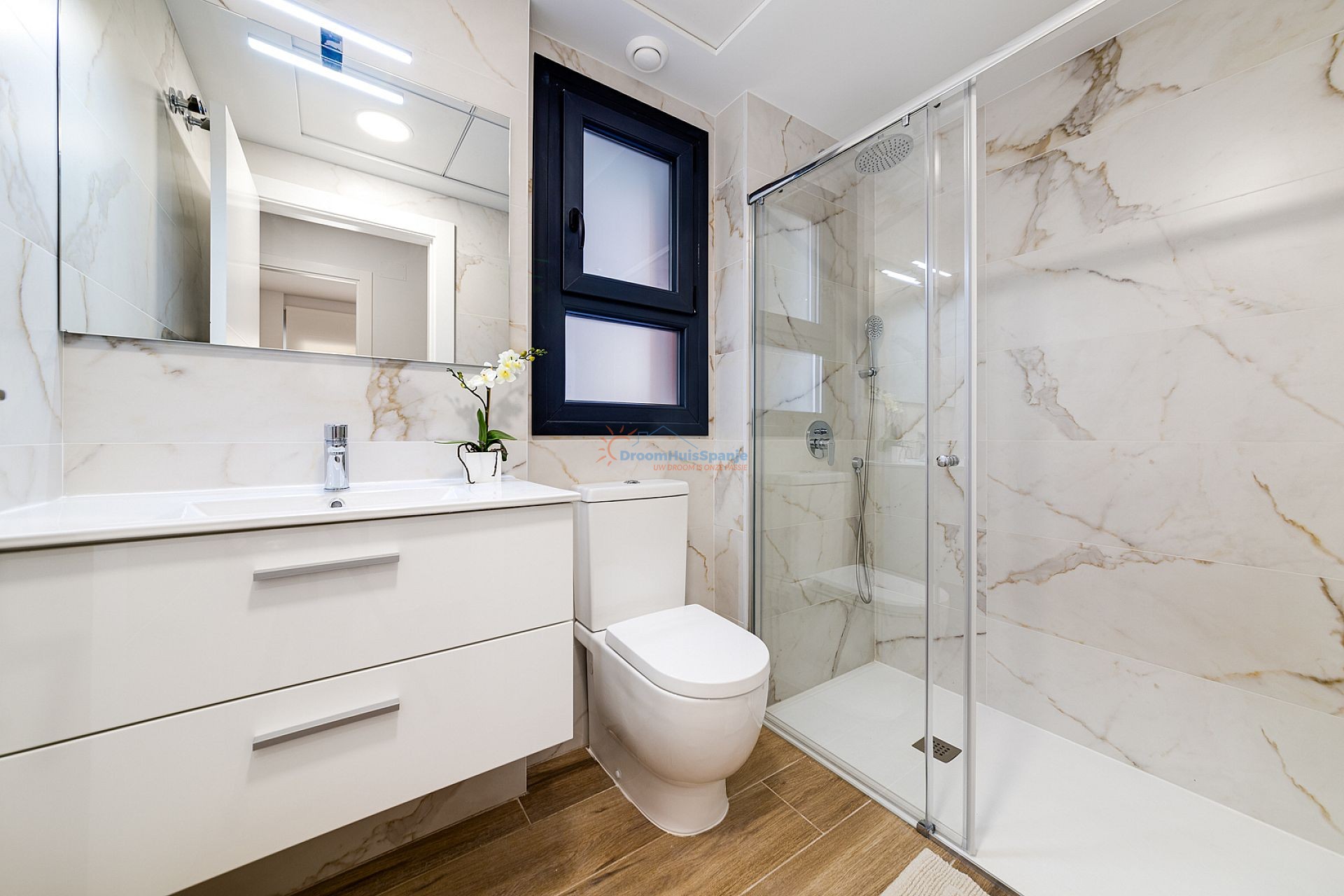 Appartement op de begane grond met terras en privé tuin - DroomHuisSpanje