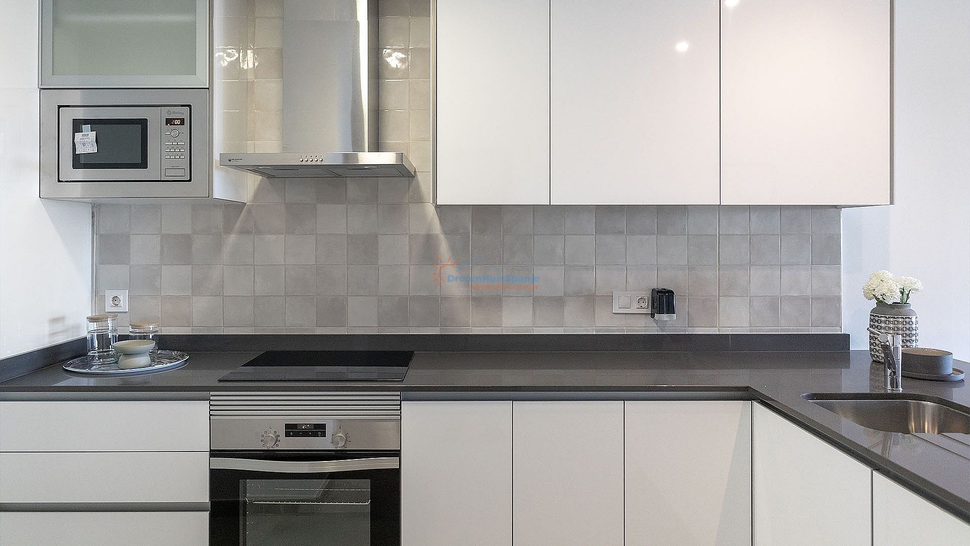 Penthouse met privé dakterras op 200 meter van de zee - DroomHuisSpanje