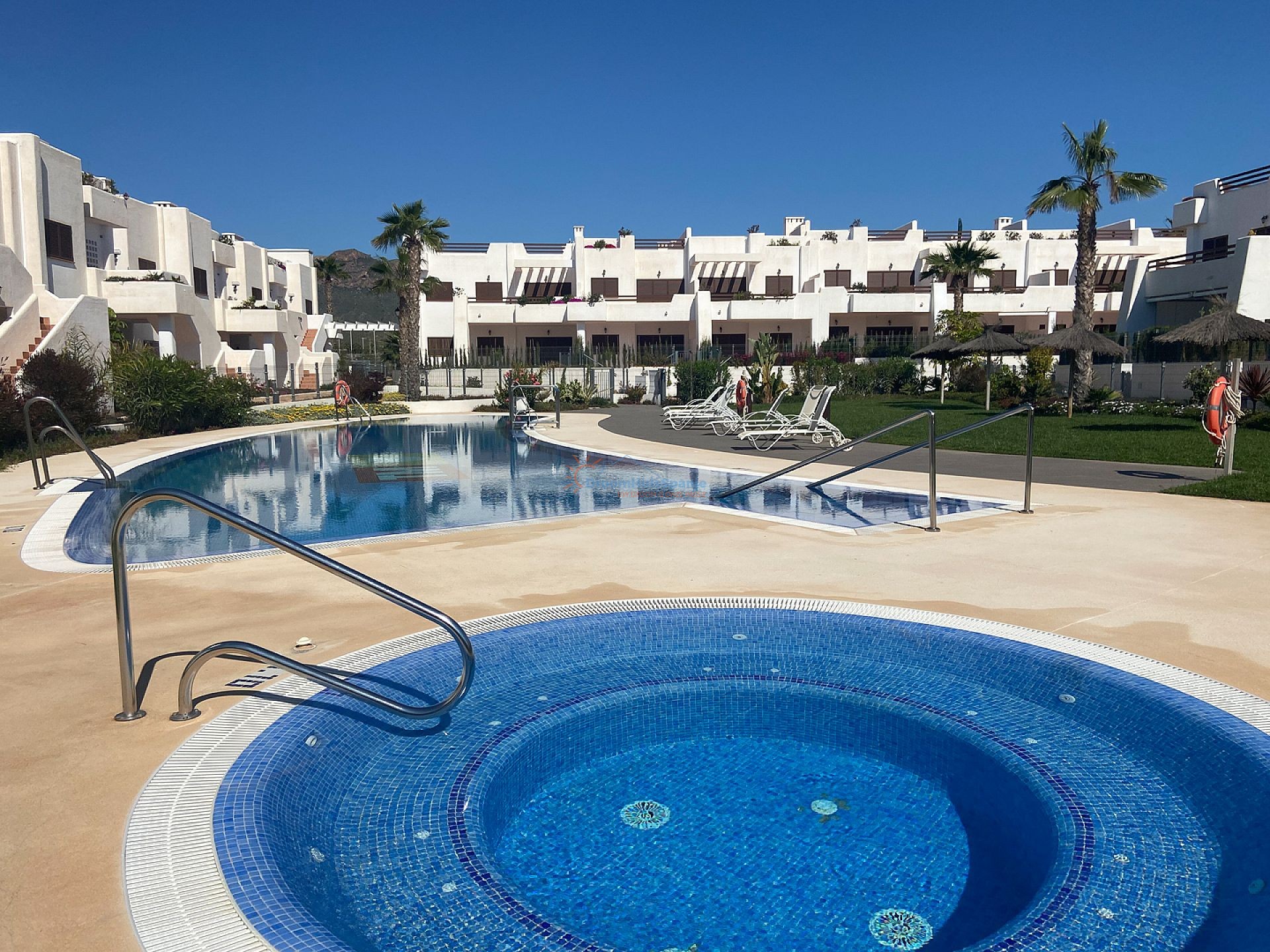 Penthouse met privé dakterras op 200 meter van de zee - DroomHuisSpanje