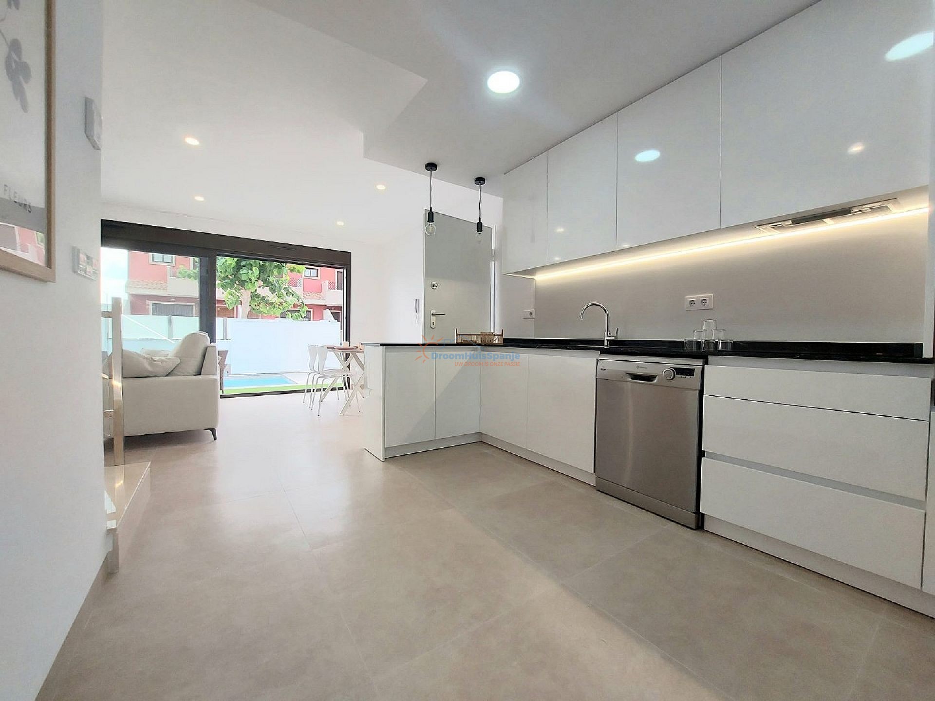 Adosado en San Pedro del Pinatar - Lo Pagan - Obra nueva - DroomHuisSpanje