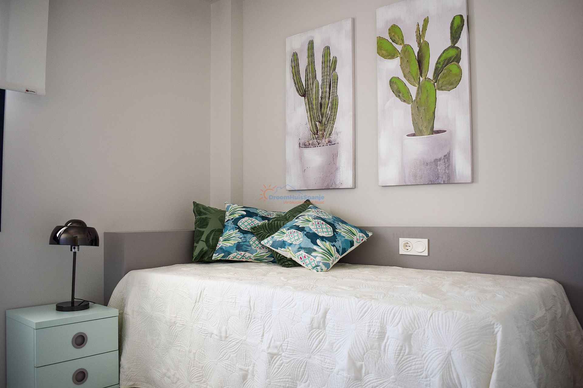 SLEUTELKLAAR: Gelijkvloers appartement op 600 meter van de zee - DroomHuisSpanje