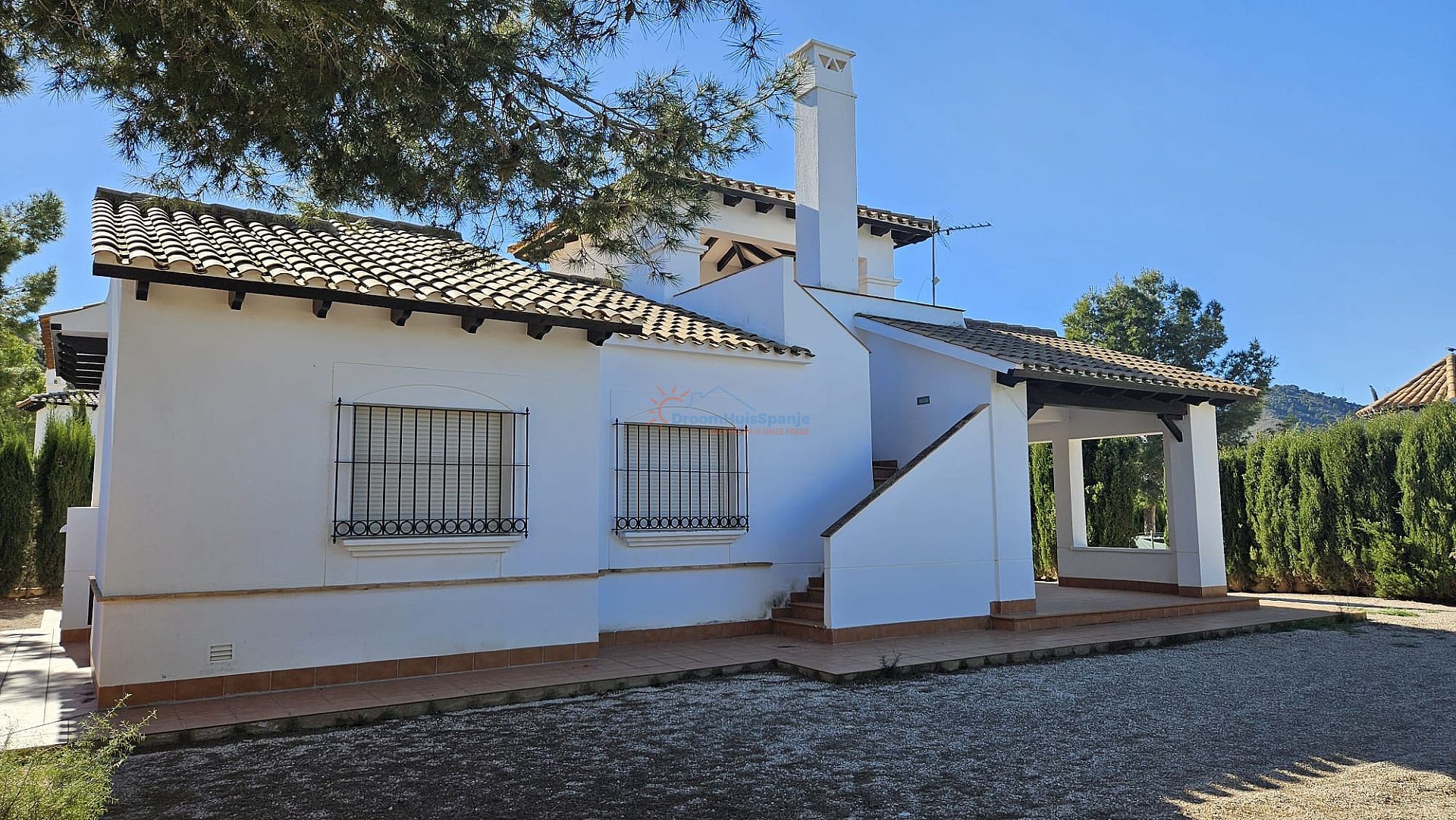 Chalet independiente en Fuente Álamo - Obra nueva - DroomHuisSpanje