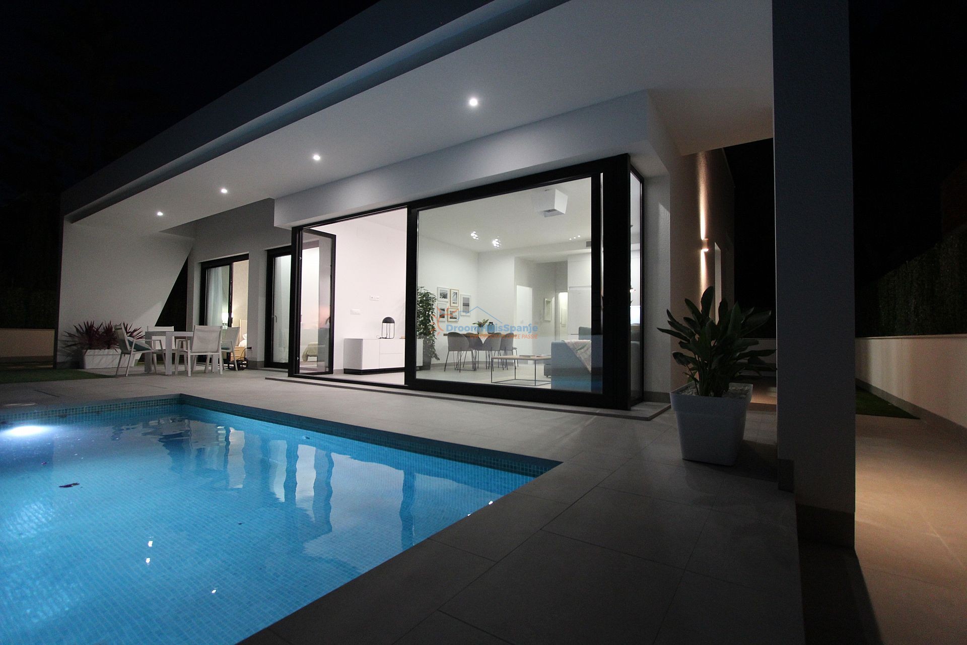 Beautiful detached villa with private solarium and private pool - DroomHuisSpanje