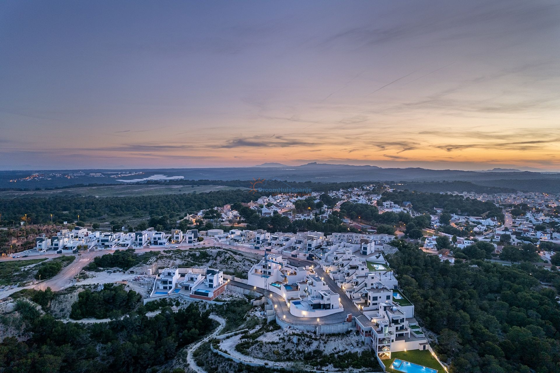 Luxe villa met prachtig uitzicht en heel veel extra´s - DroomHuisSpanje