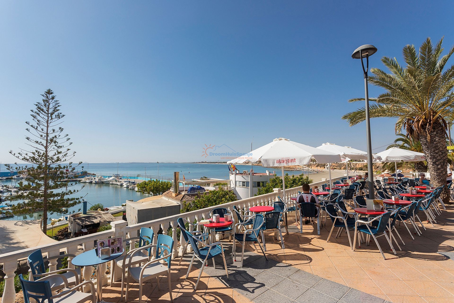 2 slaapkamer appartement op uitzonderlijk goede locatie in de Costa Blanca - DroomHuisSpanje